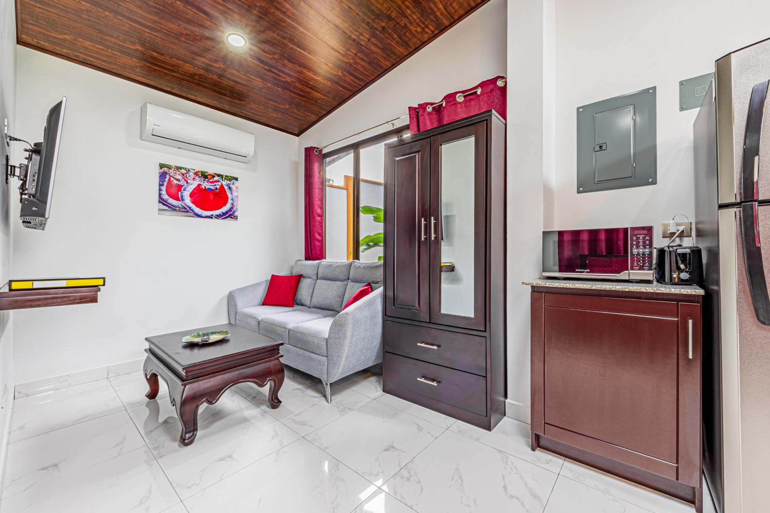 Shalom Chamo Villas