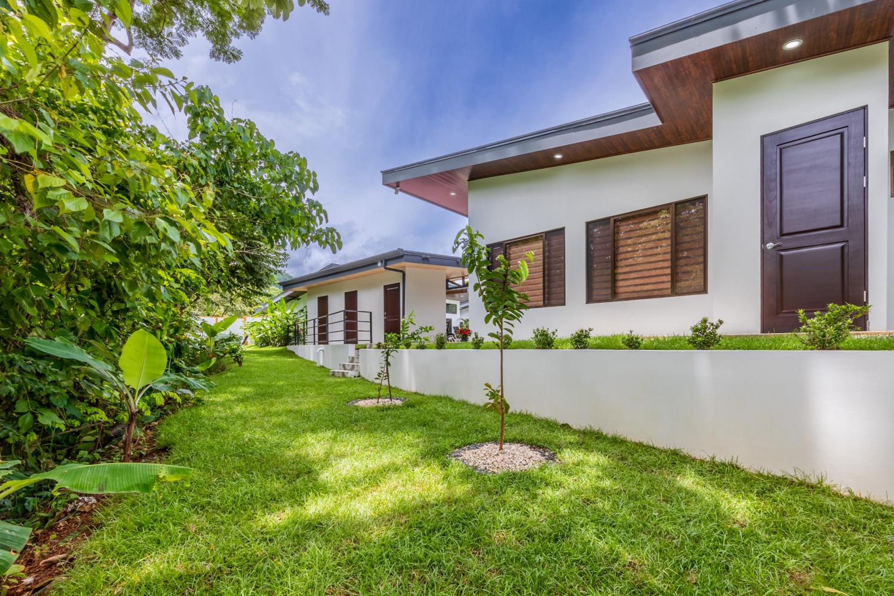 Shalom Chamo Villas
