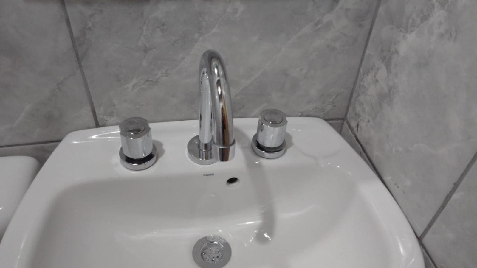 VC Habitaciones básicas con baño privado Nro 1, 4 y 5 Serena Alojamientos
