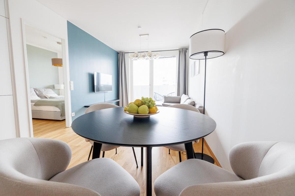 Lovely Apartment in Marina Tower - 10min to City Center