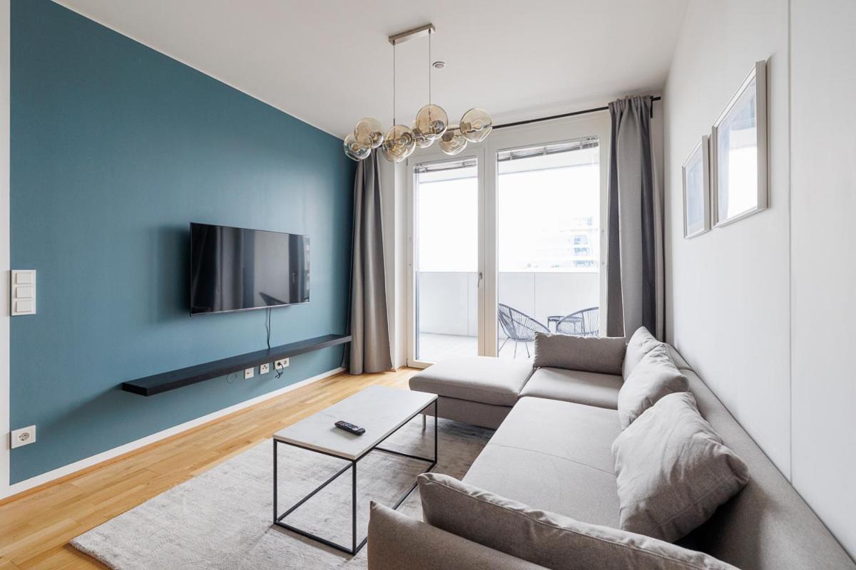 Lovely Apartment in Marina Tower - 10min to City Center