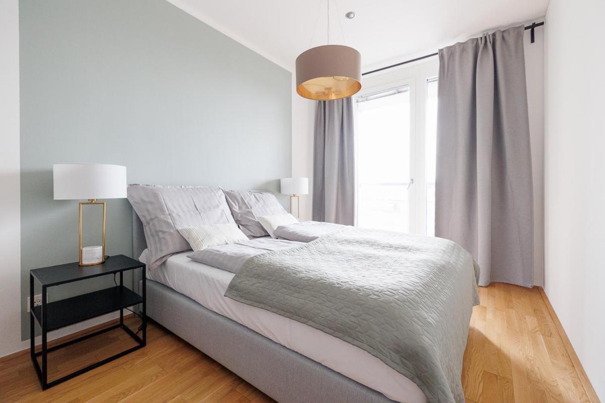 Lovely Apartment in Marina Tower - 10min to City Center