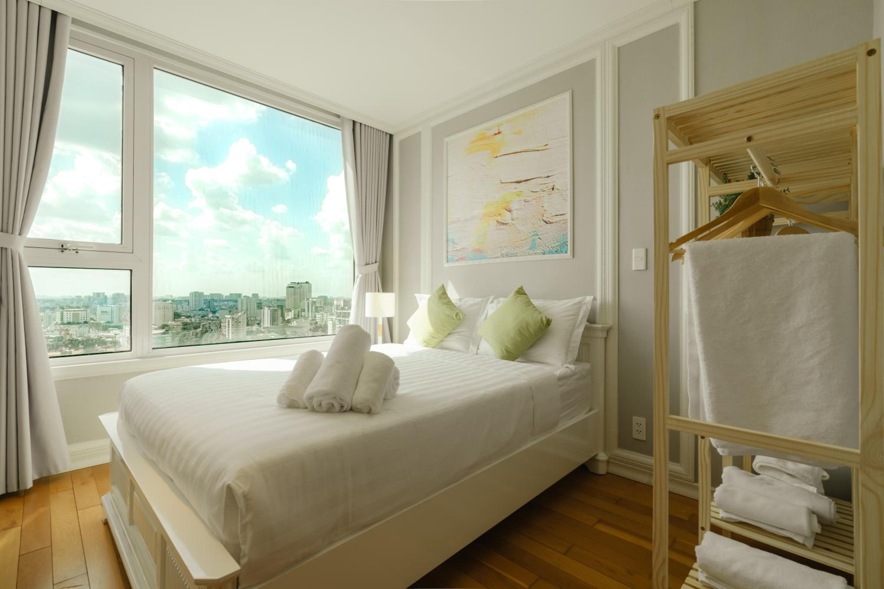 Léman Luxury Apartment District 3 HCMC
