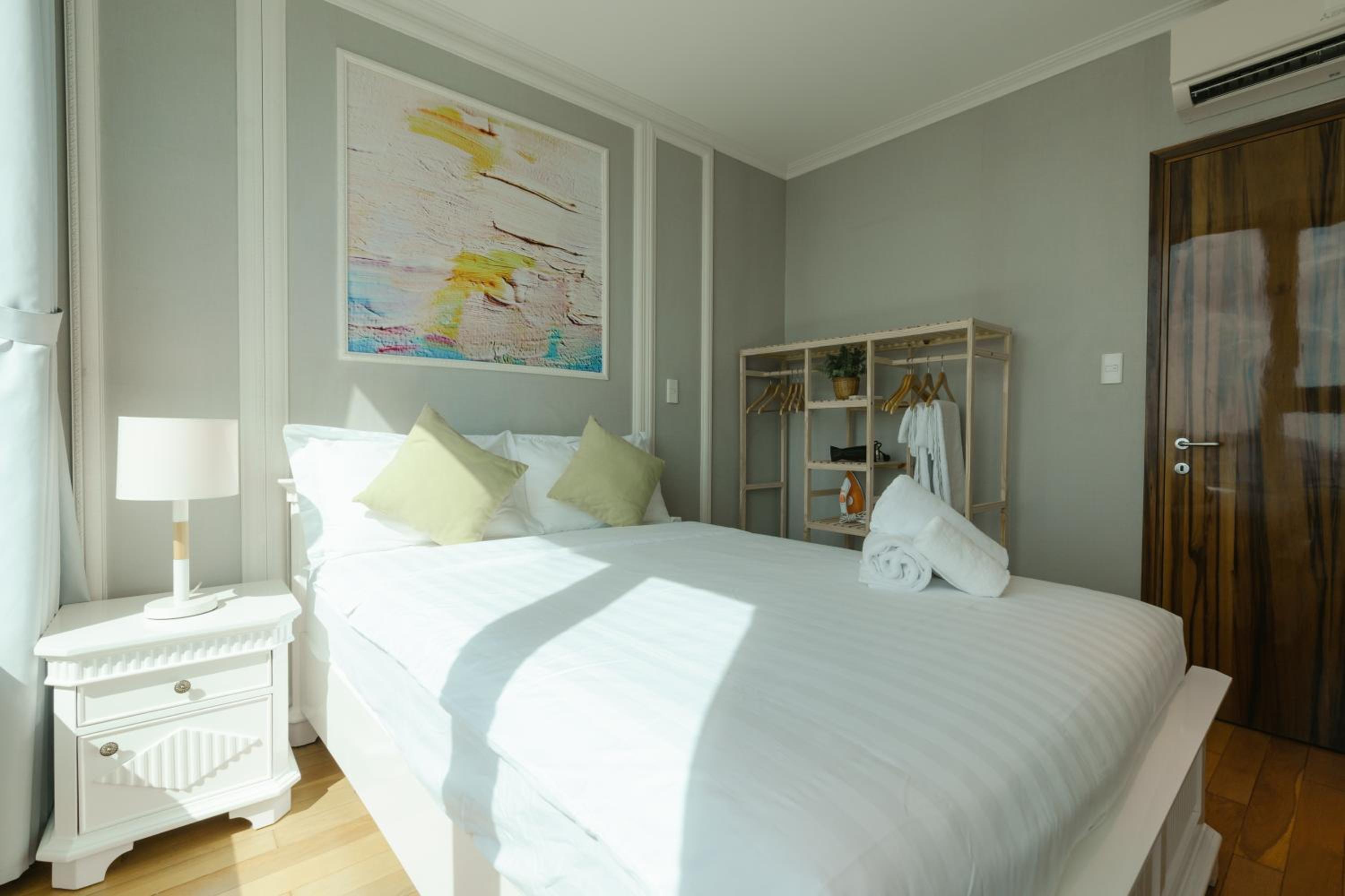 Léman Luxury Apartment District 3 HCMC