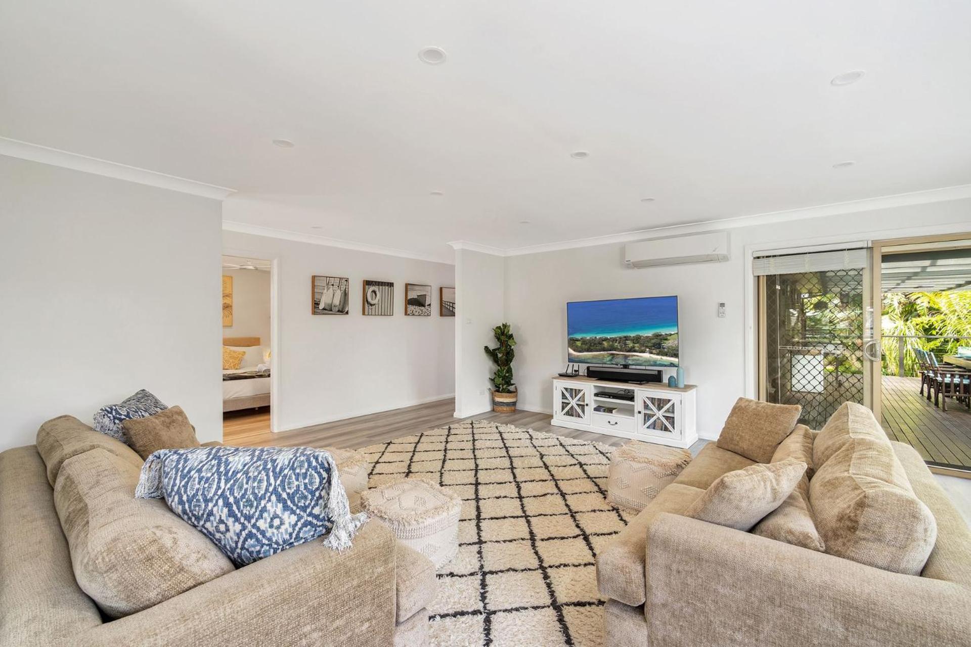 Elanora Coastal Elegance Moments from Collingwood