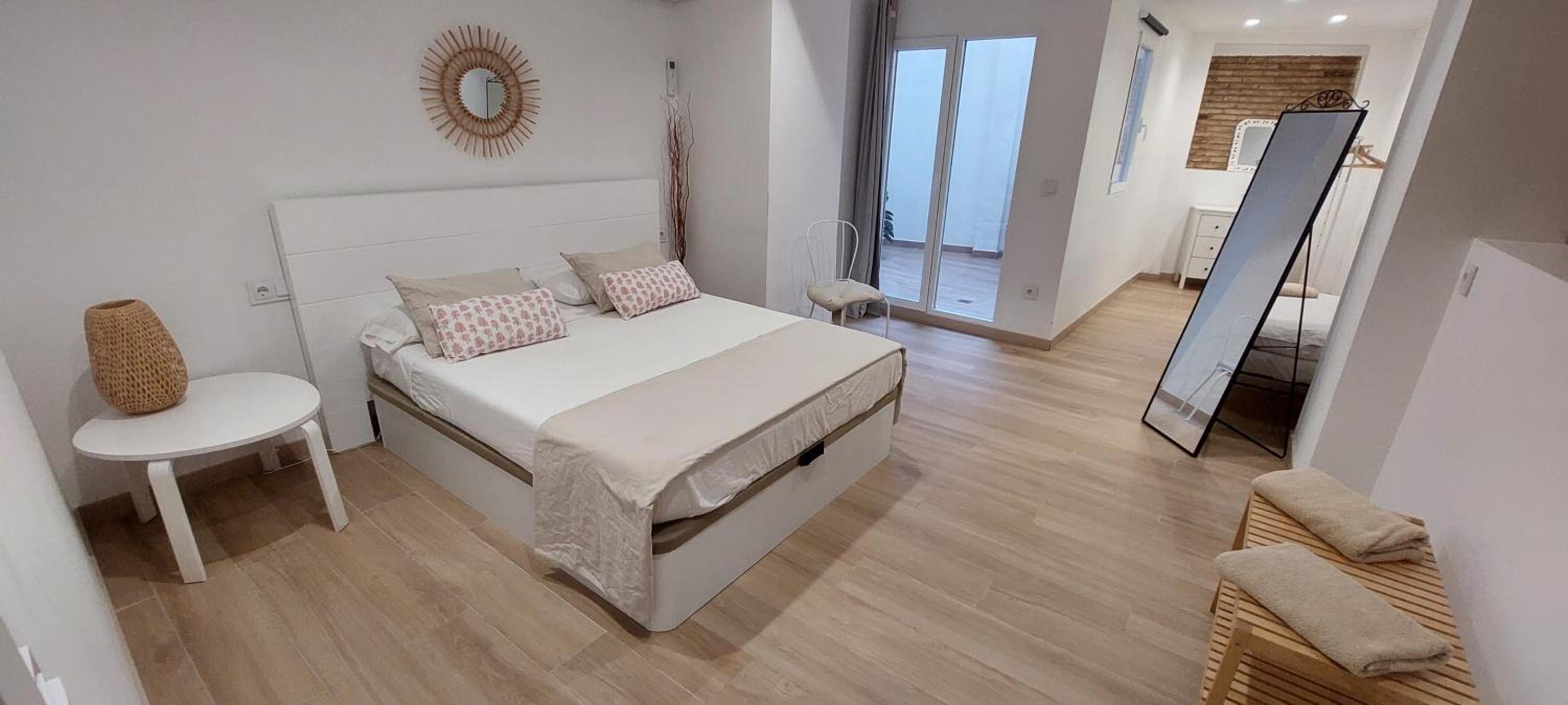 Holiday Hanna’s House