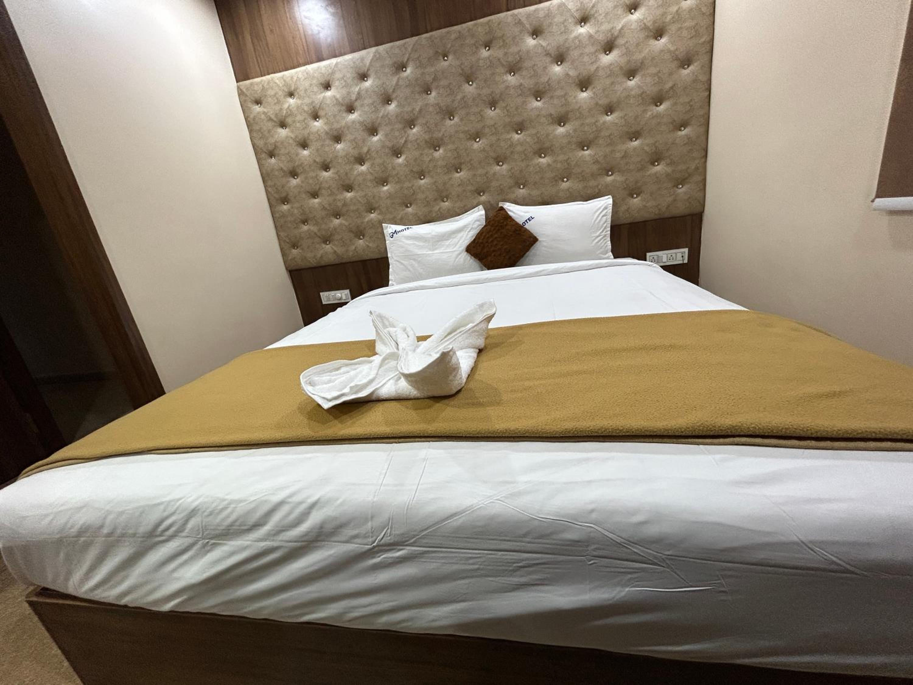 GM Hotel view 3