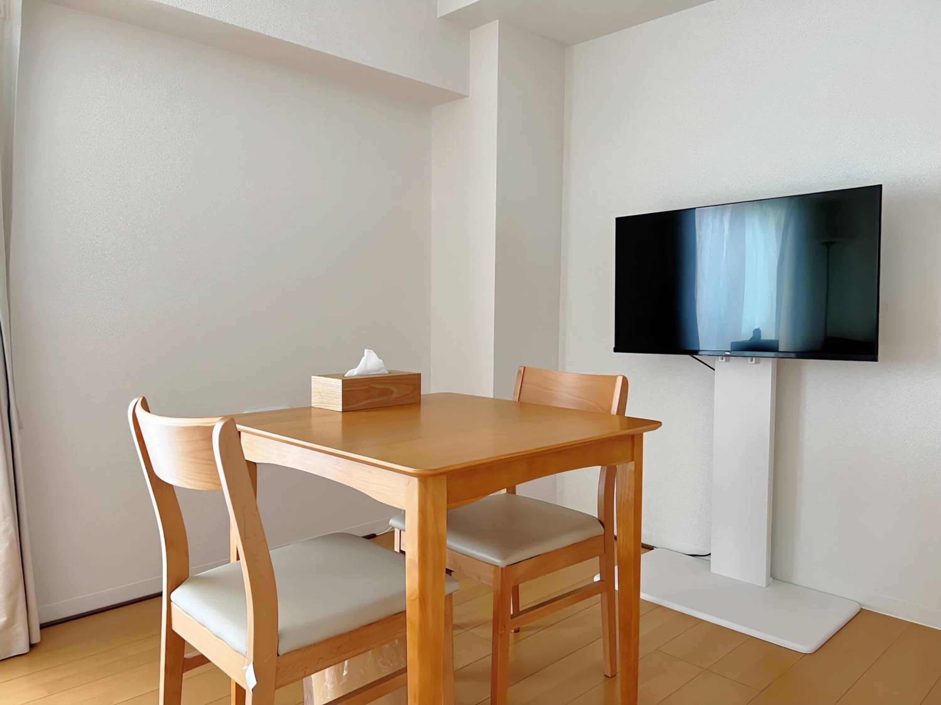 NALY. TENMA AFP Apartment