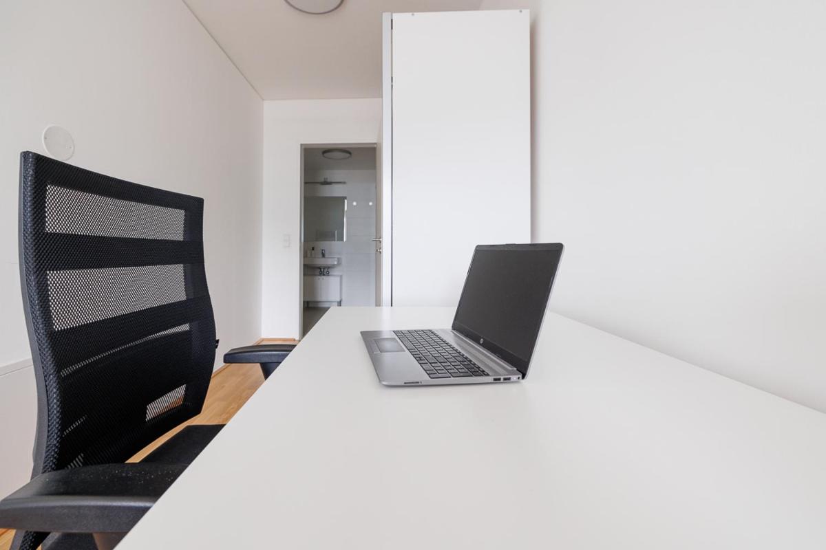 Lovely Apartment in Marina Tower - 10min to City Center