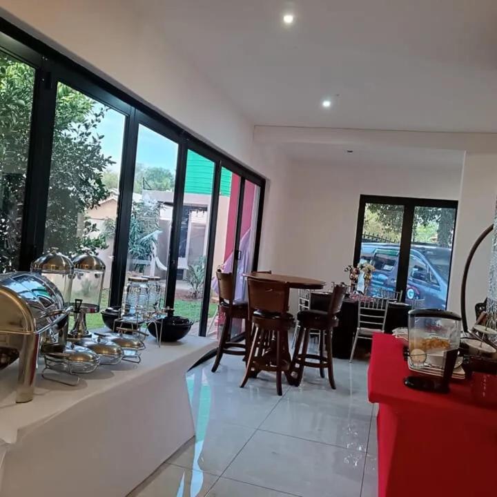 Manasseh Guesthouse
