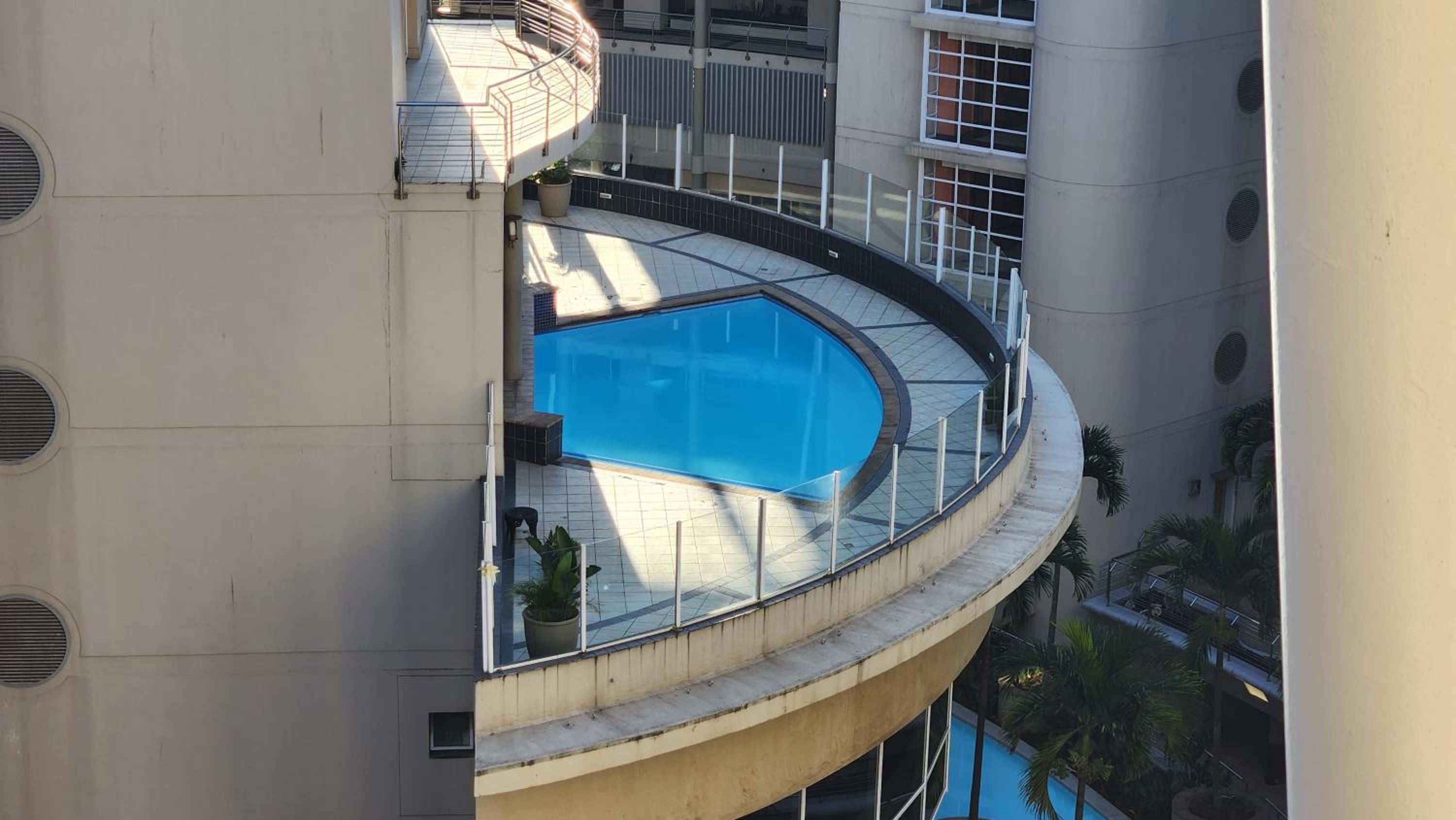 Accommodation Front - Modern 2 Sleeper Penthouse with Magnificent Views
