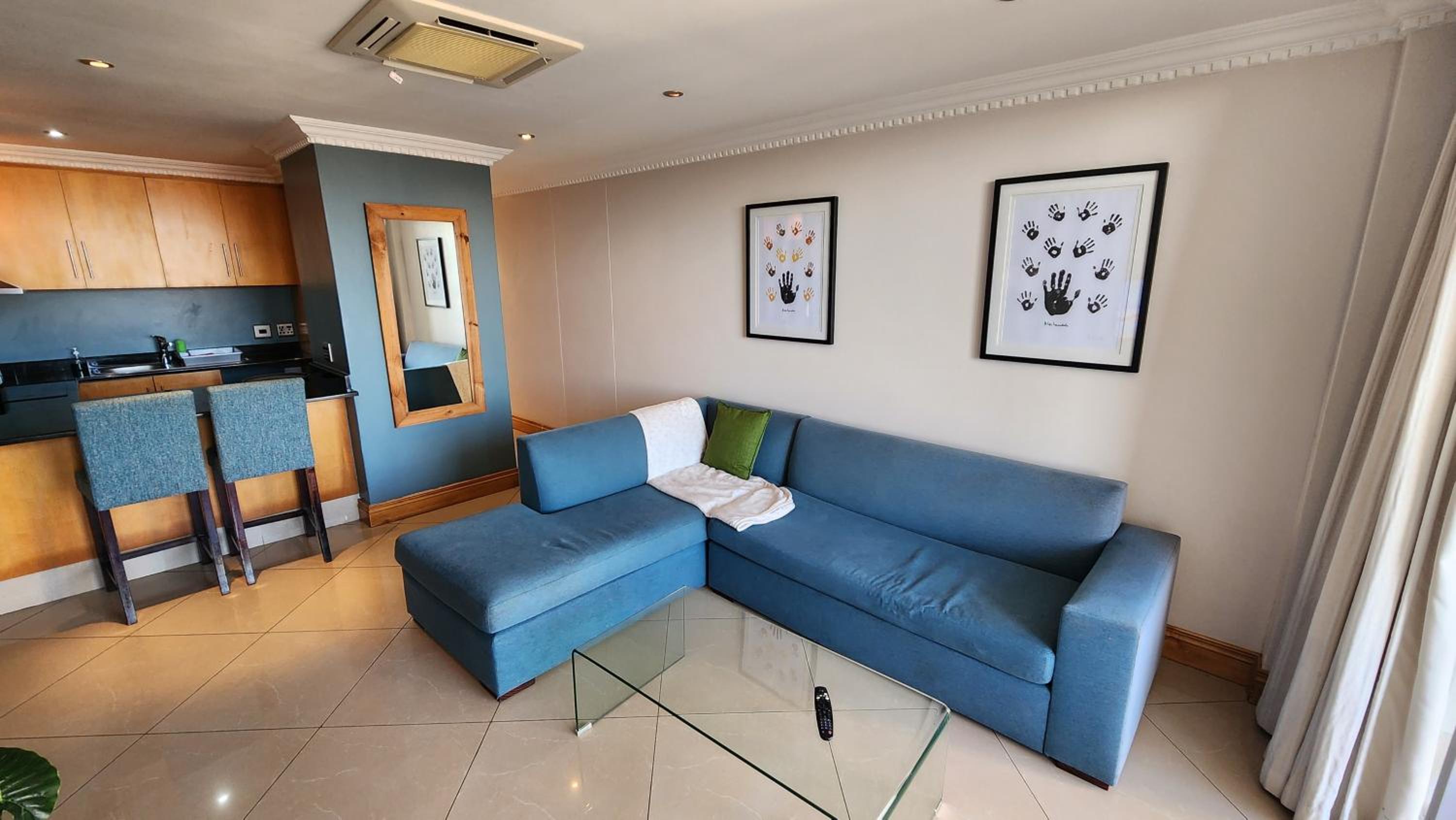 Accommodation Front - Modern 2 Sleeper Penthouse with Magnificent Views