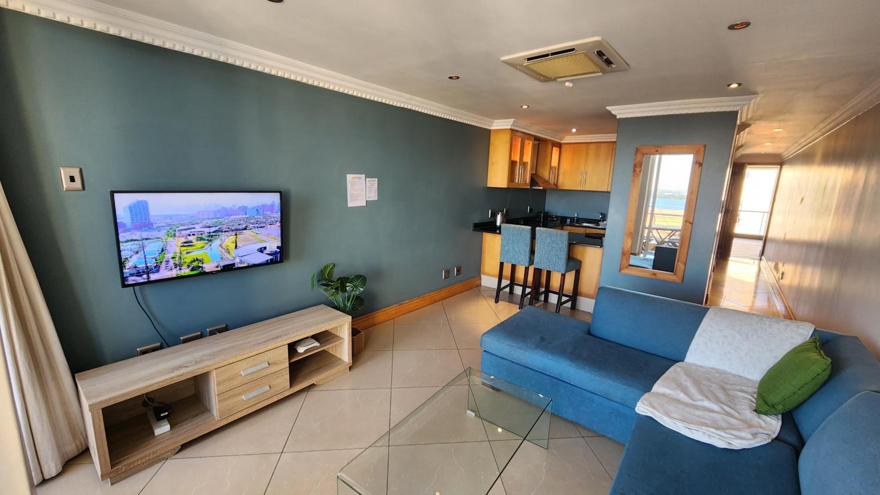 Accommodation Front - Modern 2 Sleeper Penthouse with Magnificent Views