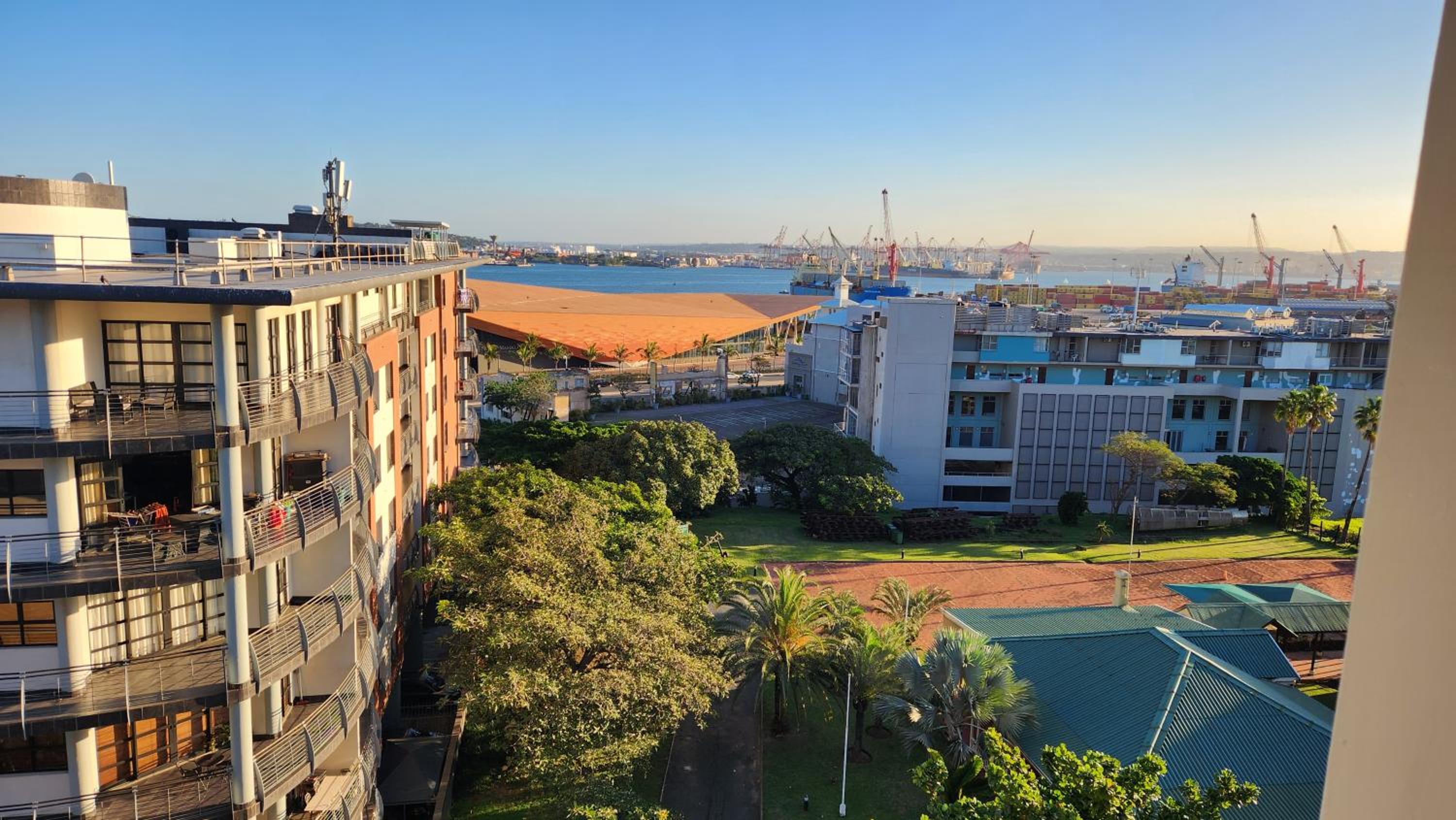 Accommodation Front - Modern 2 Sleeper Penthouse with Magnificent Views