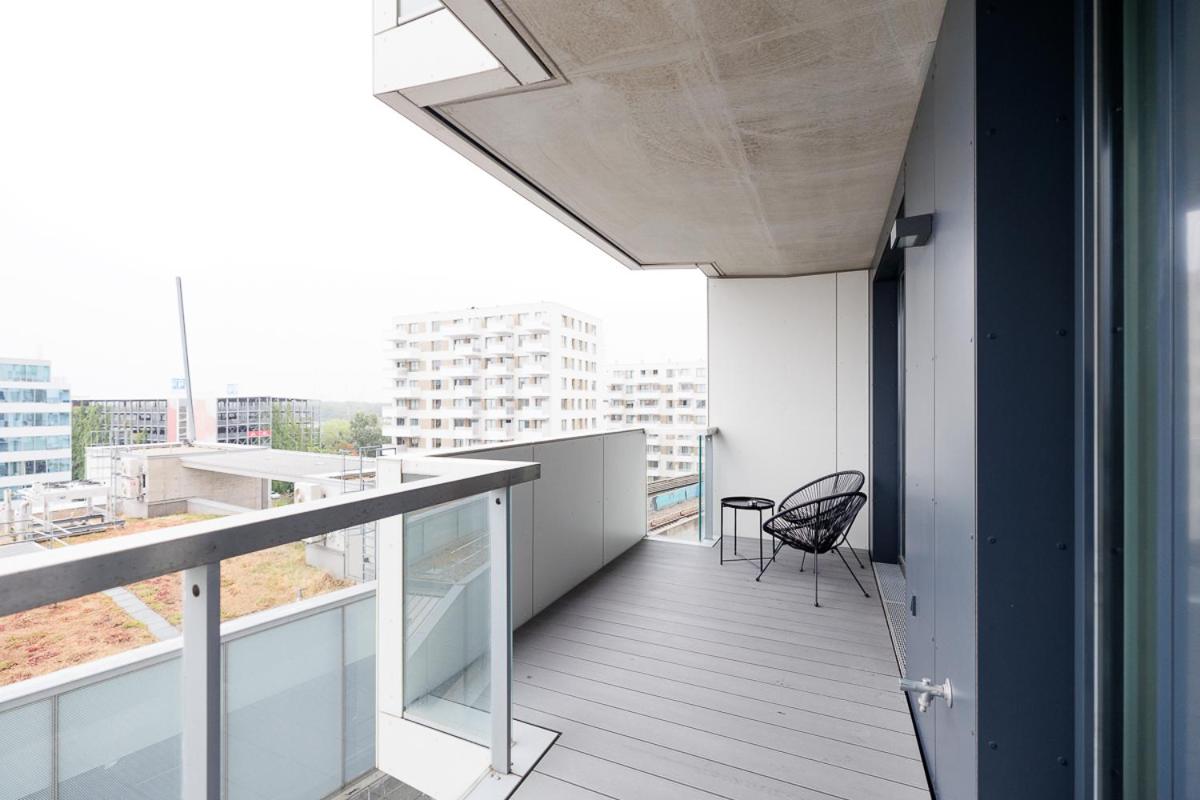 Lovely Apartment in Marina Tower - 10min to City Center