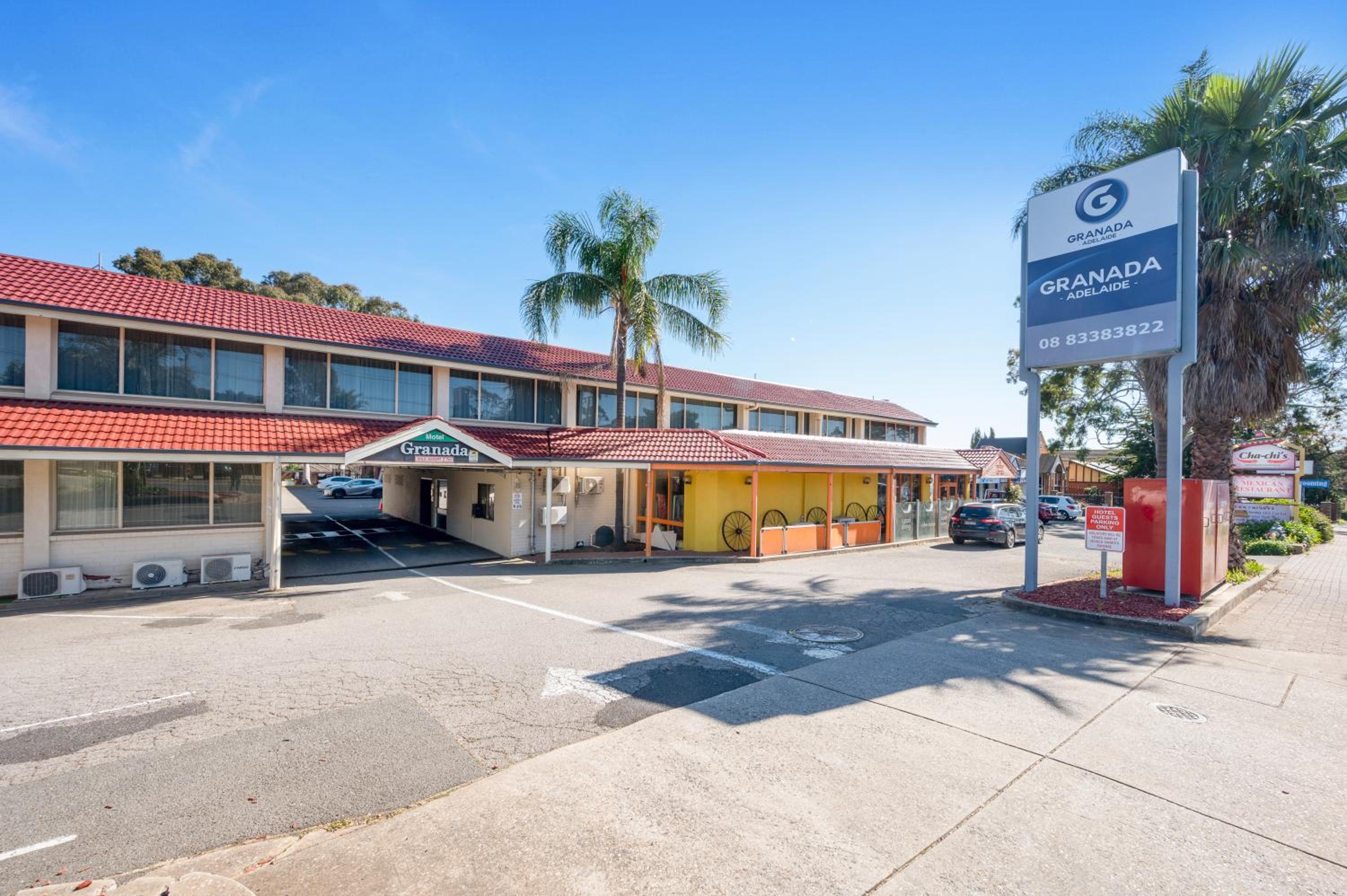 Adelaide Granada Motor Inn - Image 2