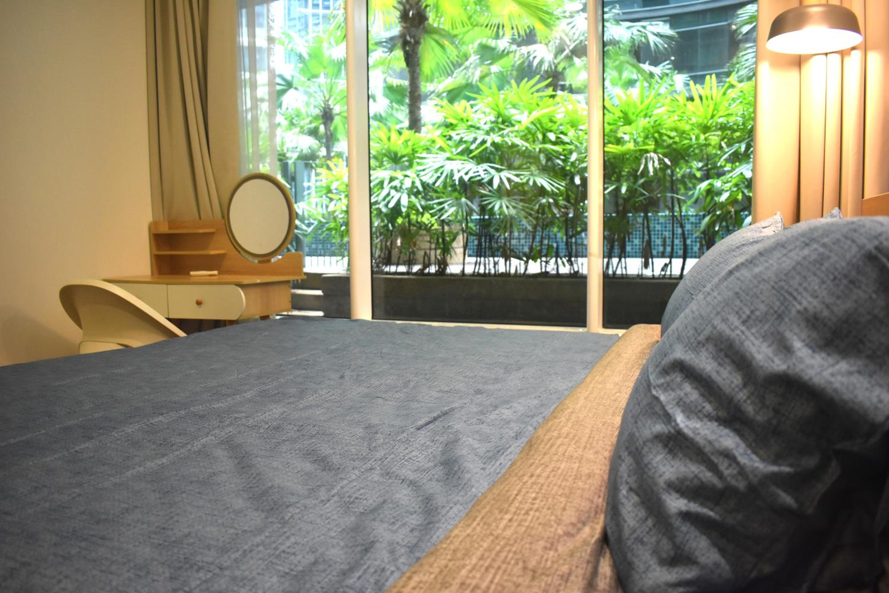 KLCC Skysuites with Private Balcony and Terrace