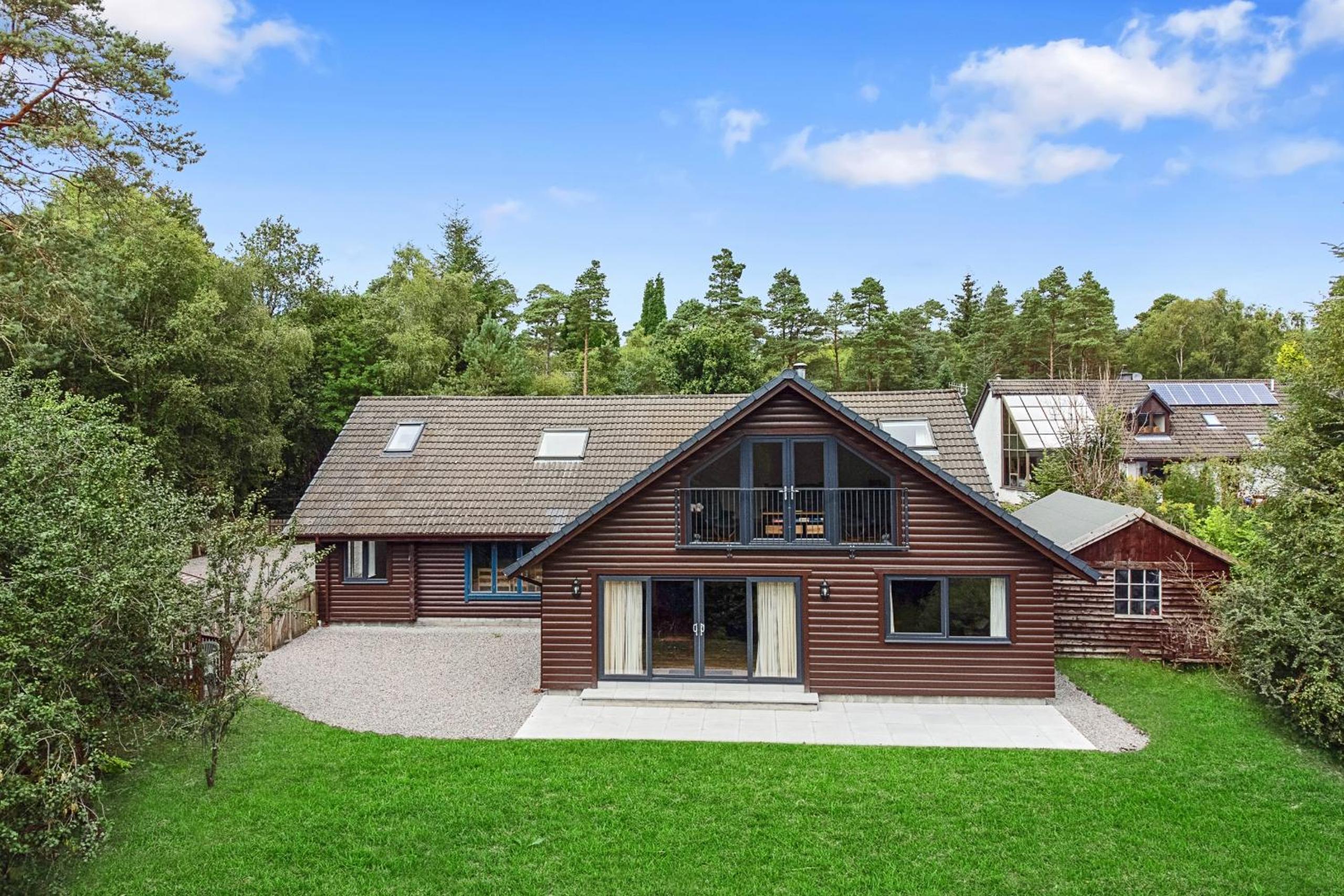 Finest Retreats - The Logs view 4