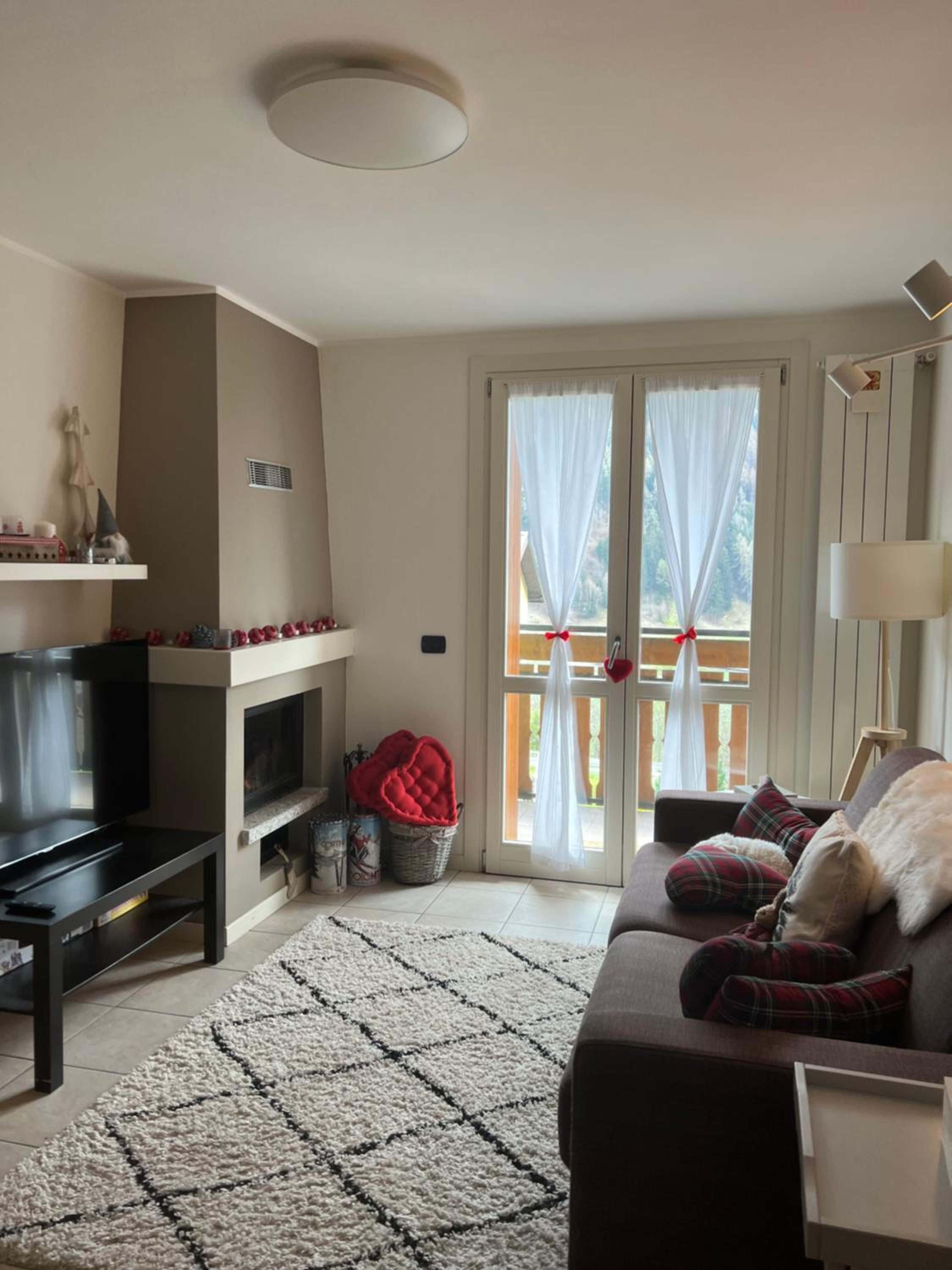 Adamello Verde Holiday Apartment view 3