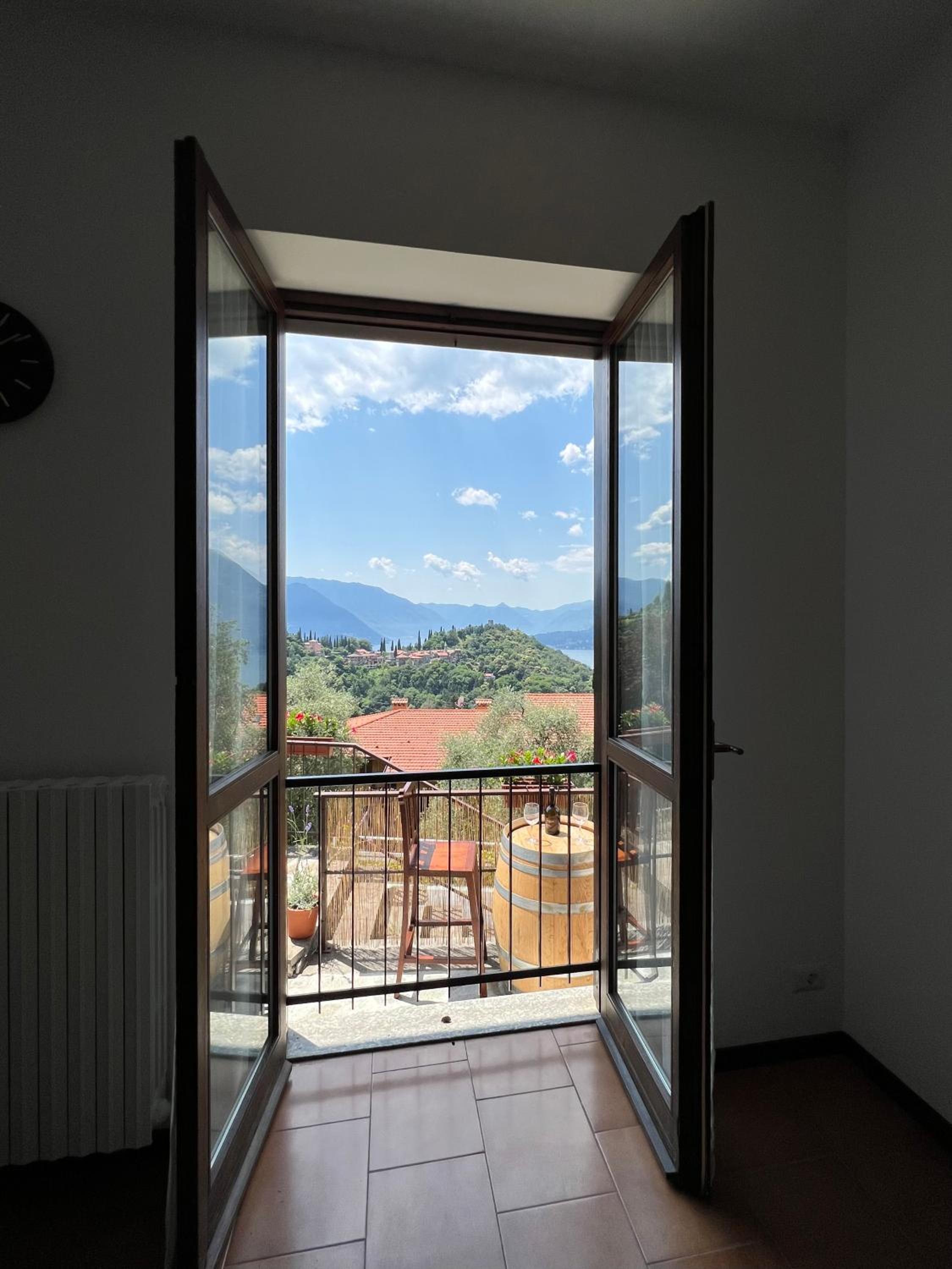 Casa NiMa Lake Apartment view 5