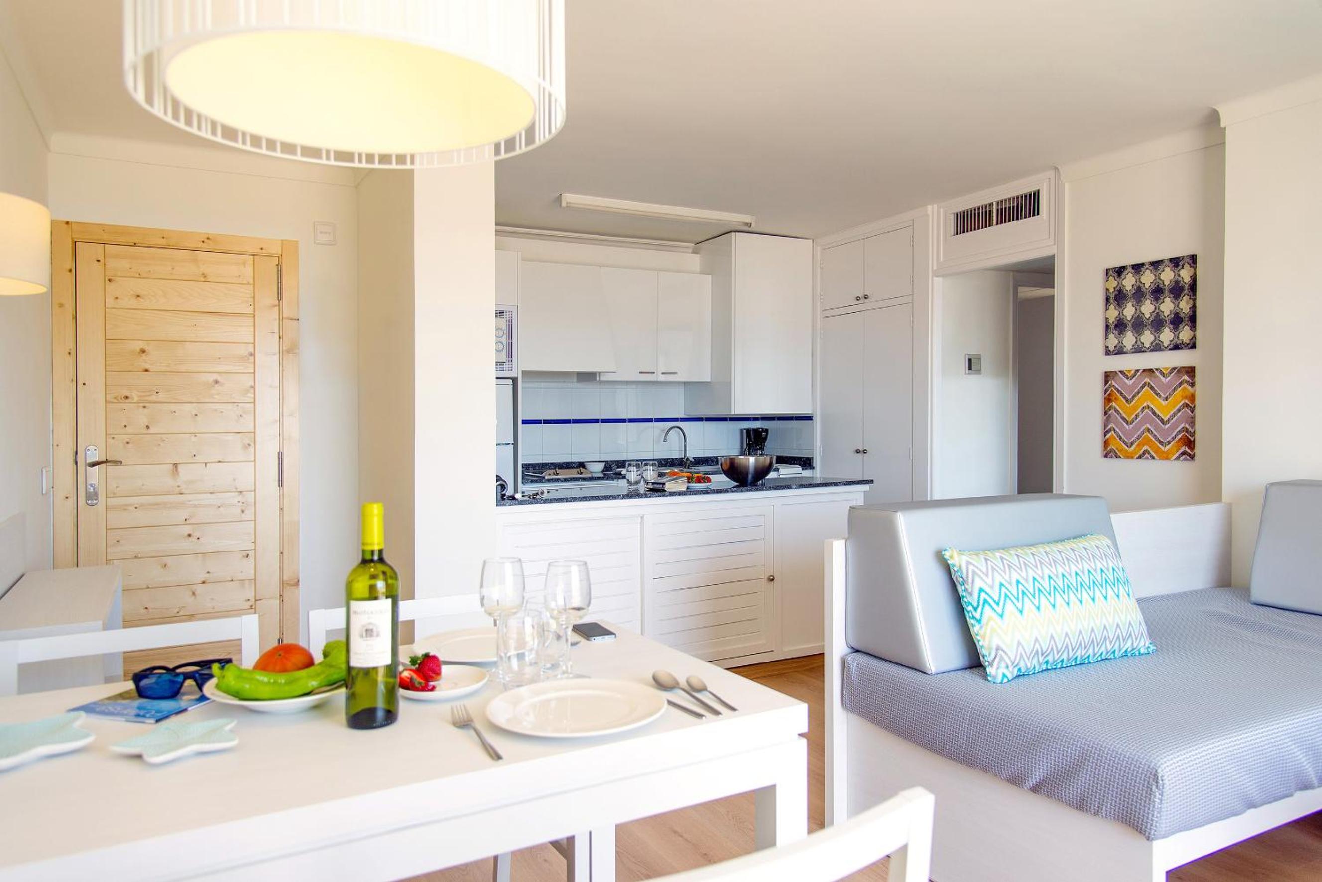 Cabot Sivella Apartments