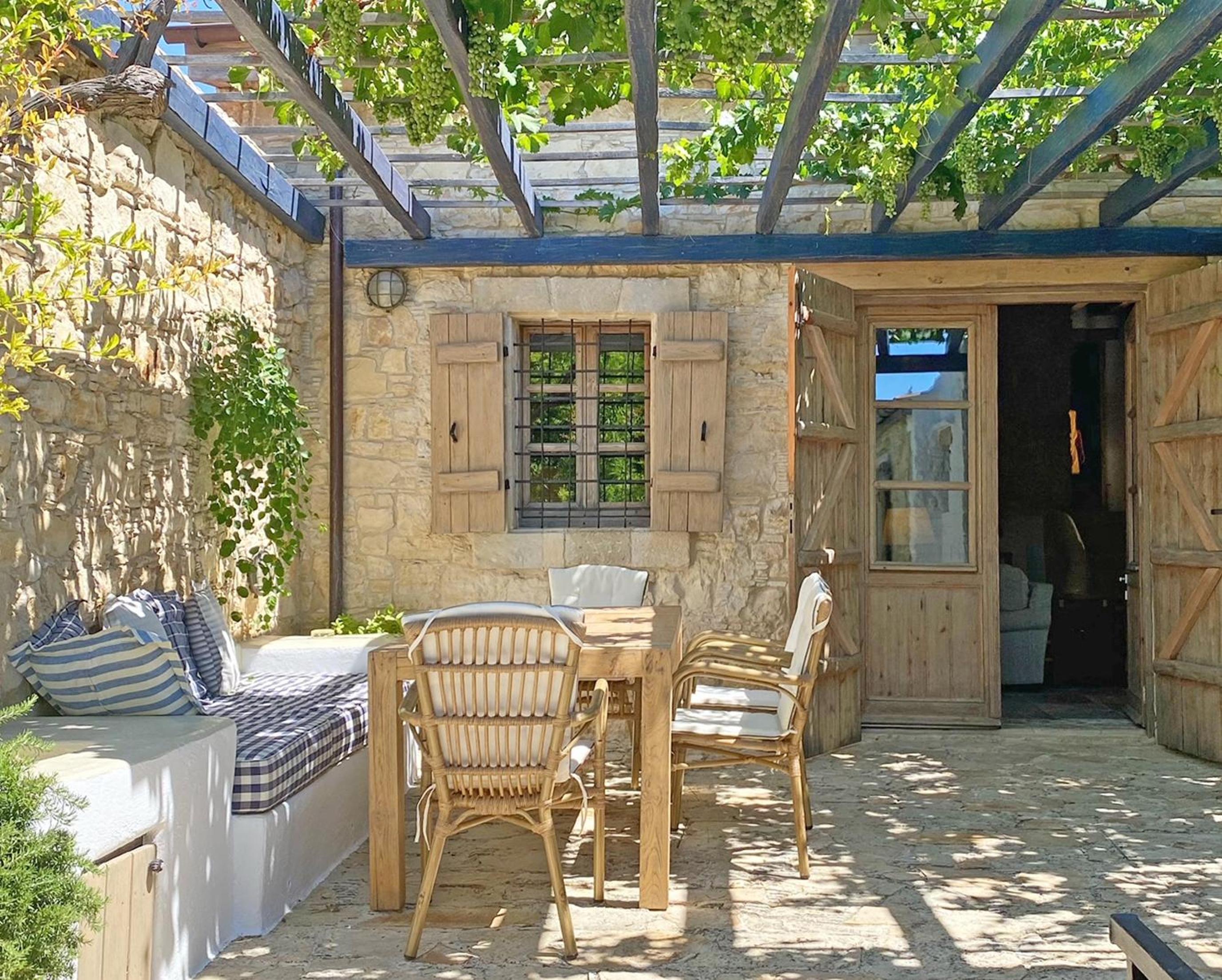 Apokryfo Traditional Guesthouse