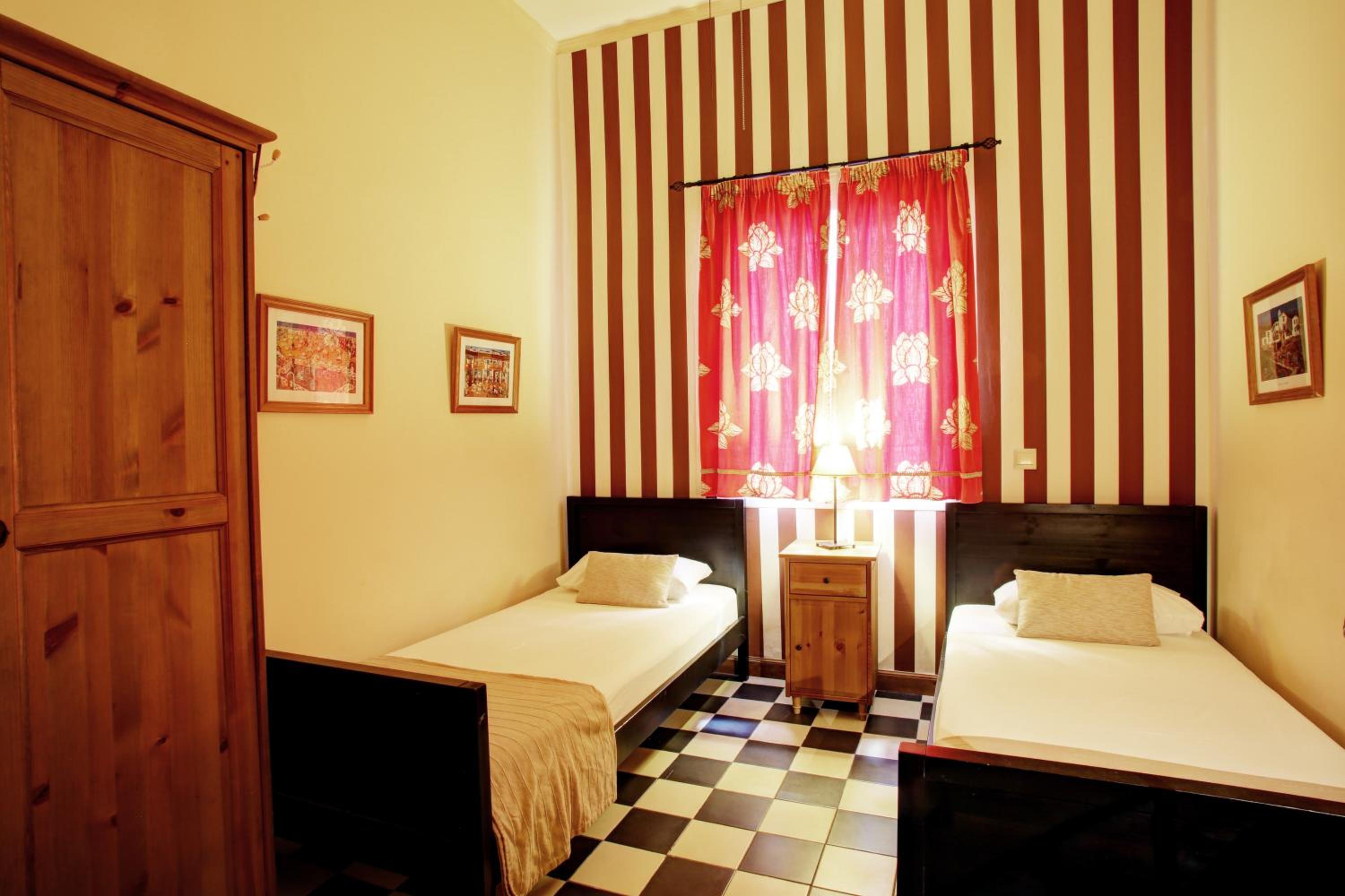 Málaga Lodge Guesthouse