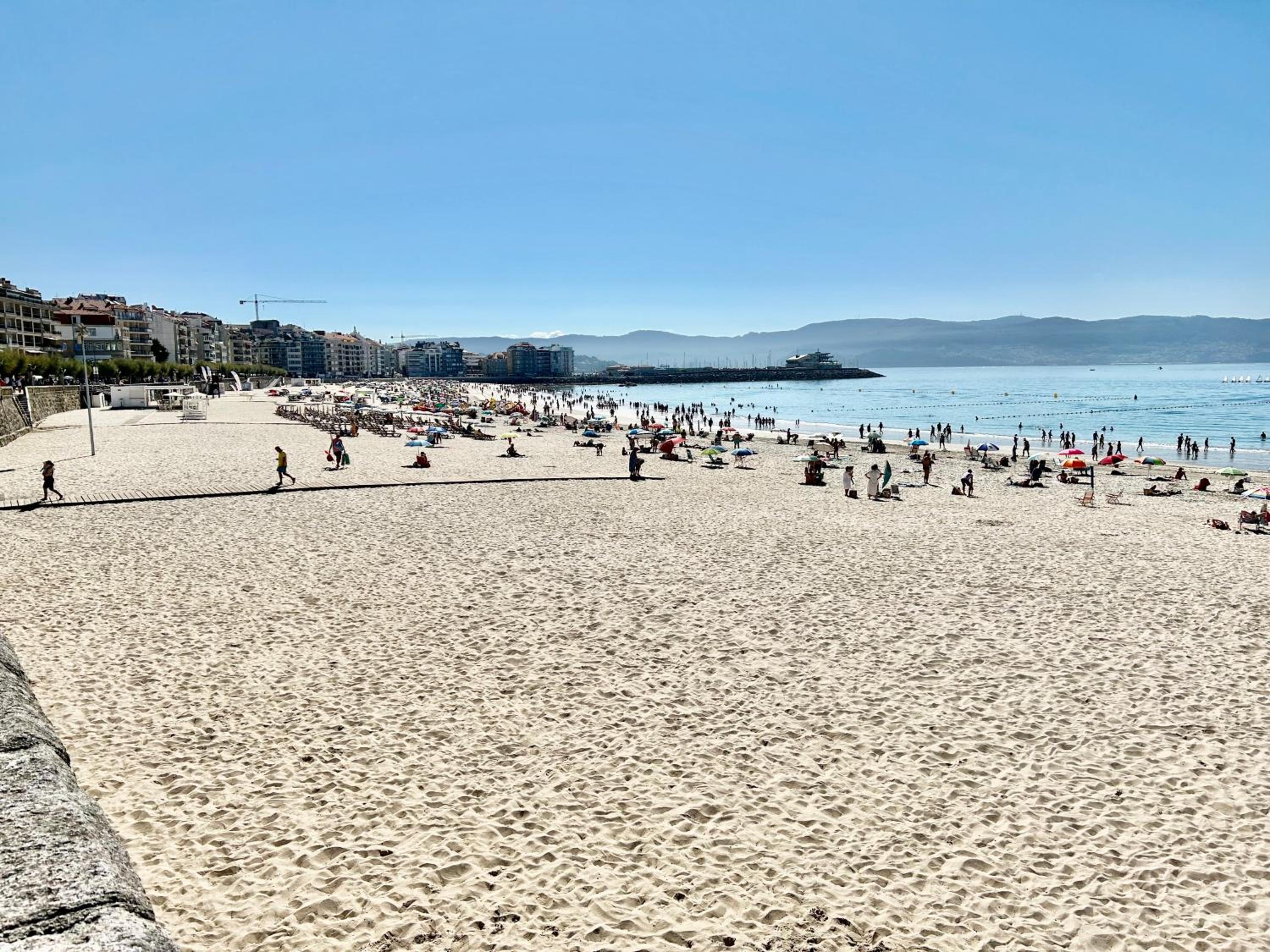 Céntrico piso Sanxenxo parking privado en la playa