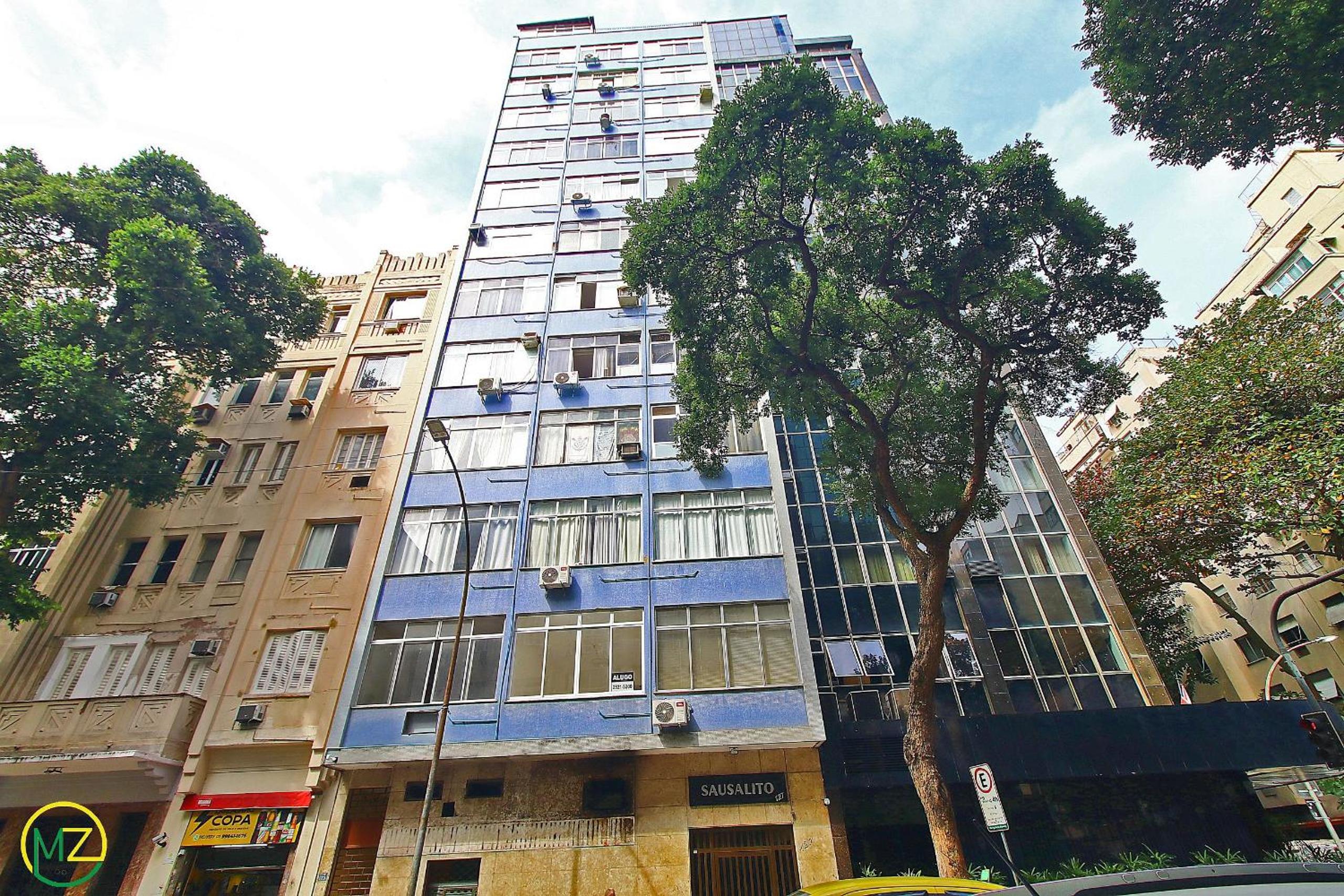 Studio muito pequeno e barato em Copacabana