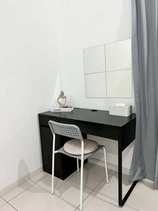 Emira 1BR Residence Shah Alam photo 8
