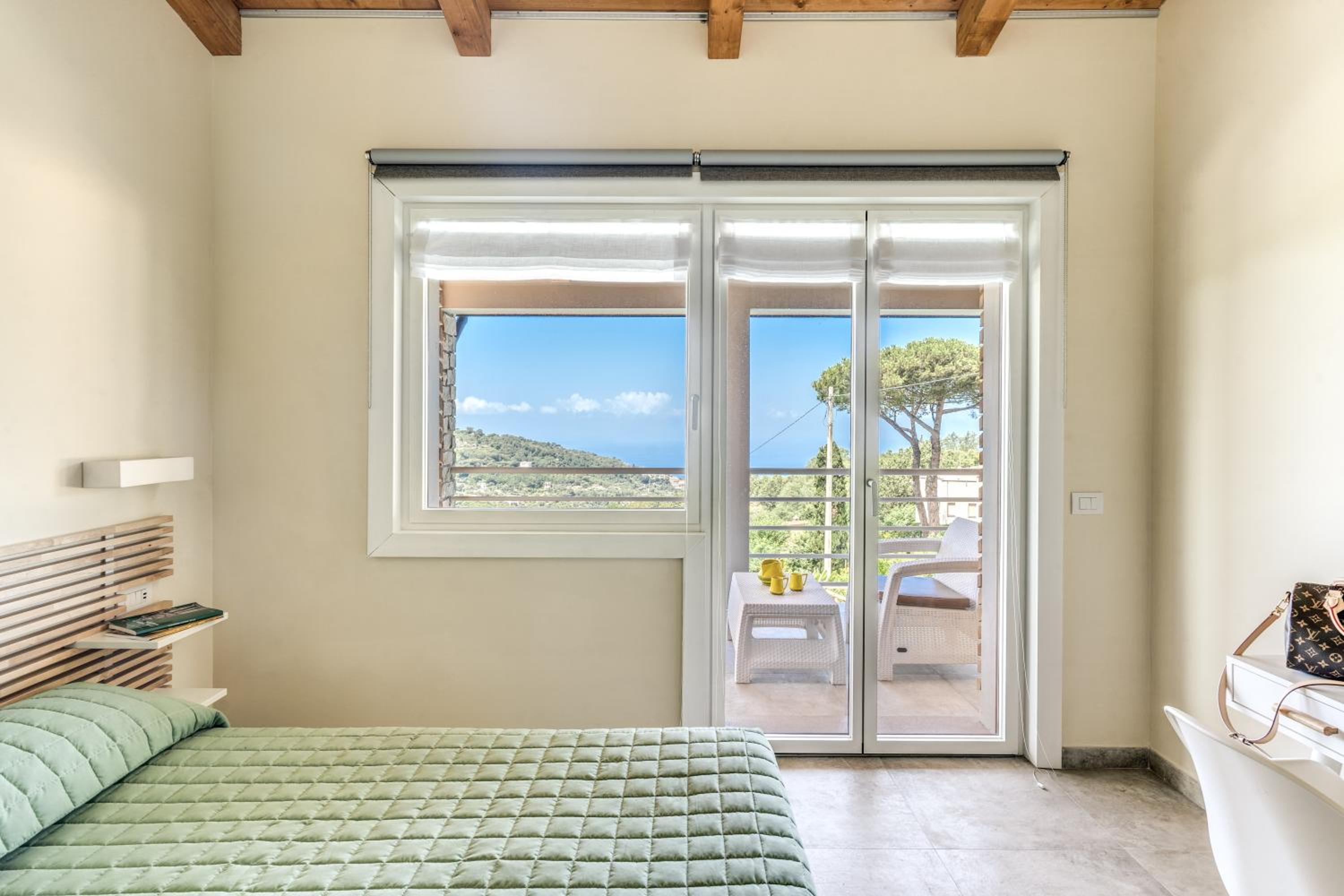 Maison Annie - Mental Wellness Retreats