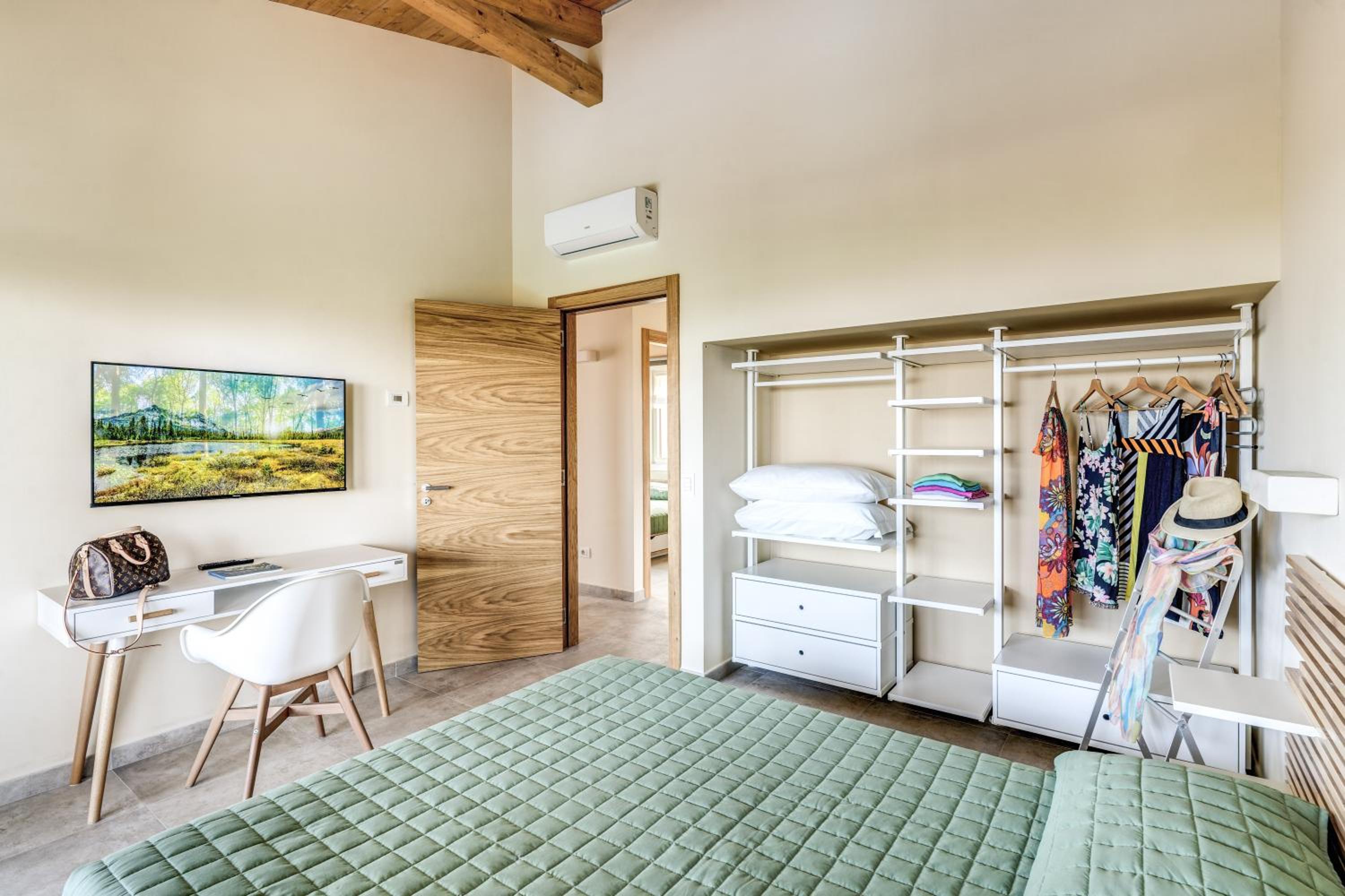 Maison Annie - Mental Wellness Retreats