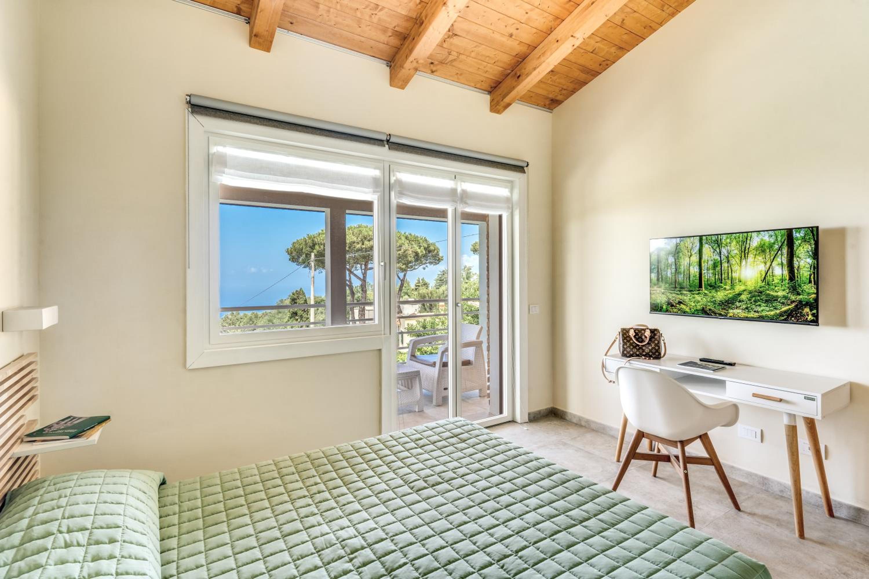 Maison Annie - Mental Wellness Retreats
