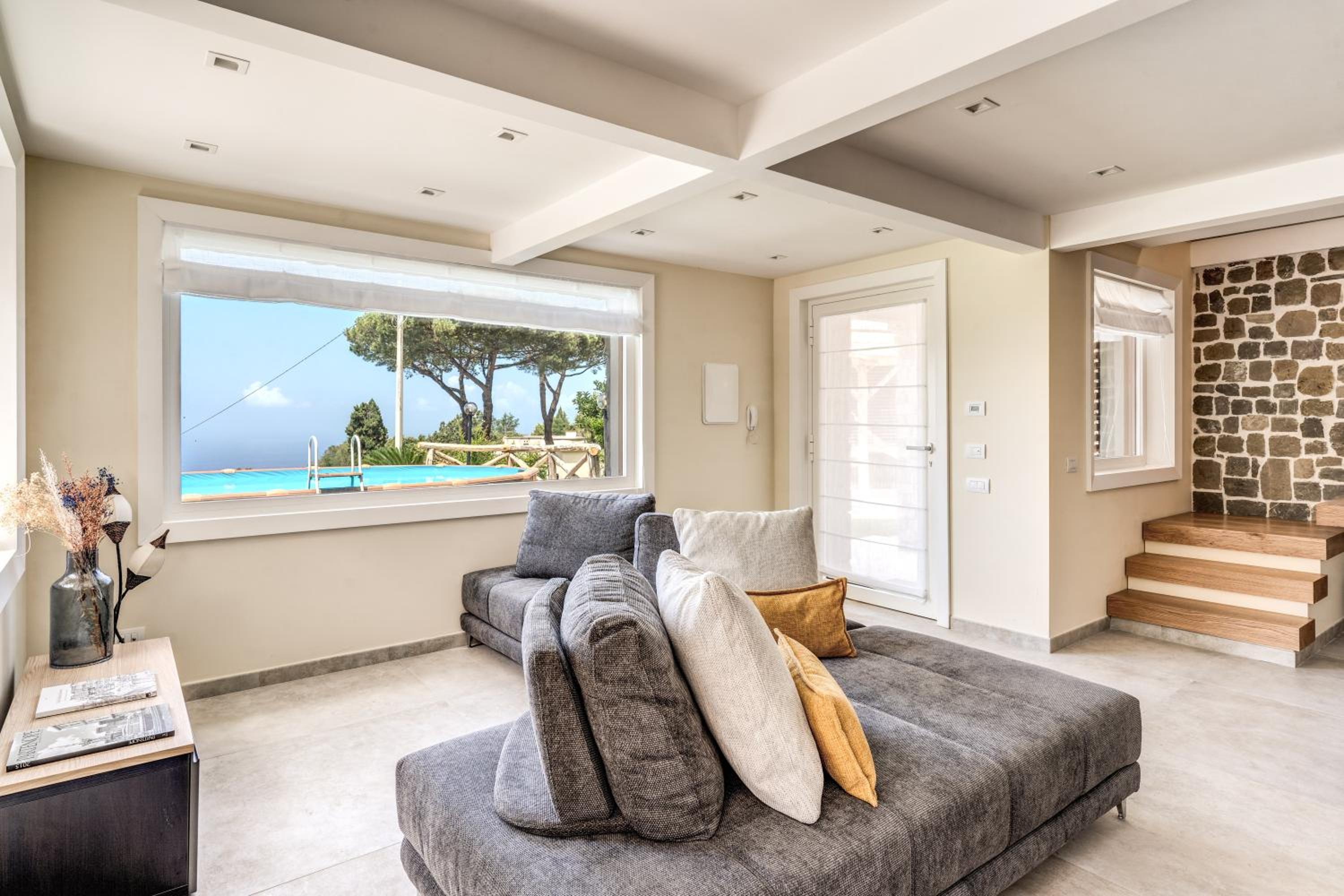 Maison Annie - Mental Wellness Retreats