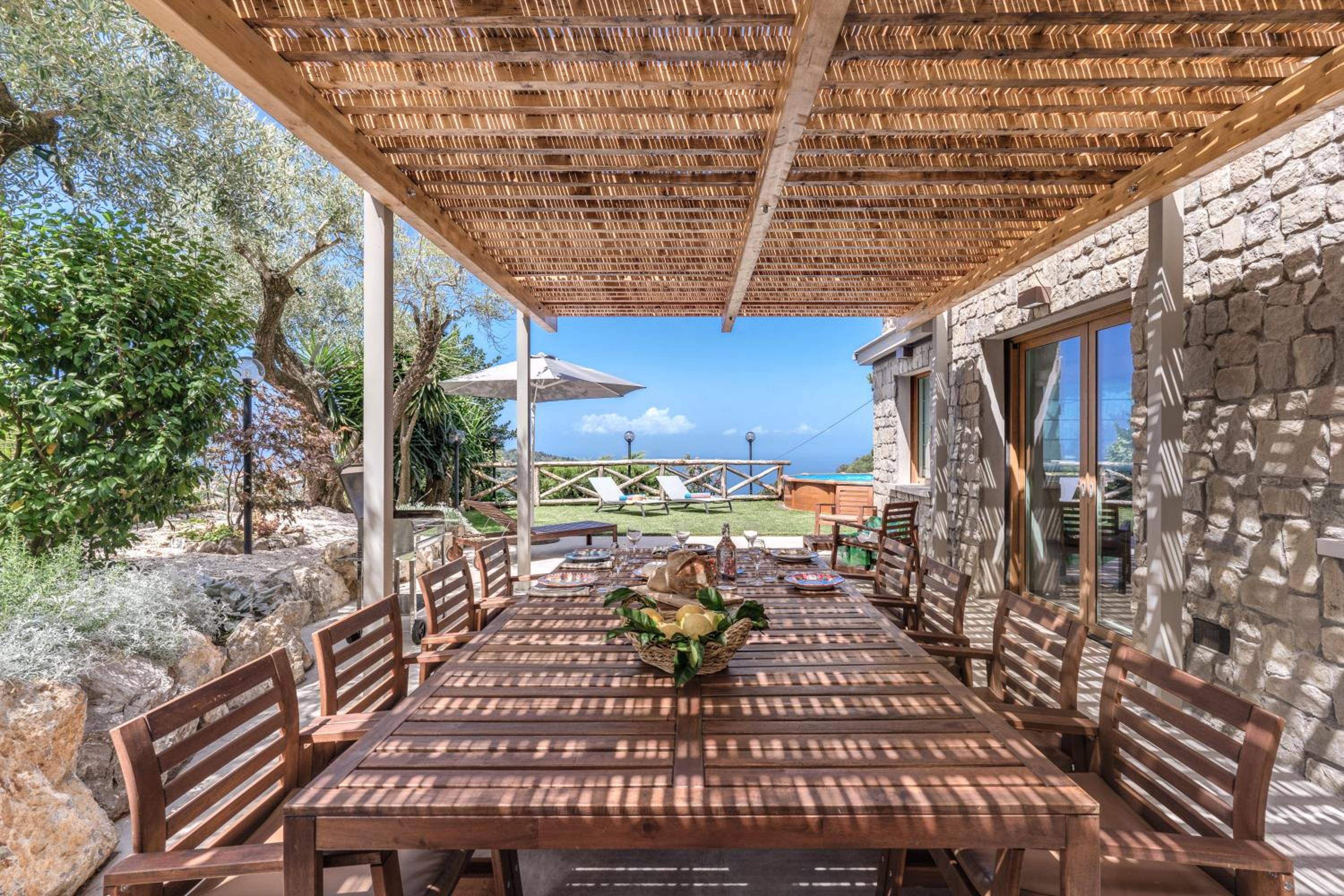 Maison Annie - Mental Wellness Retreats