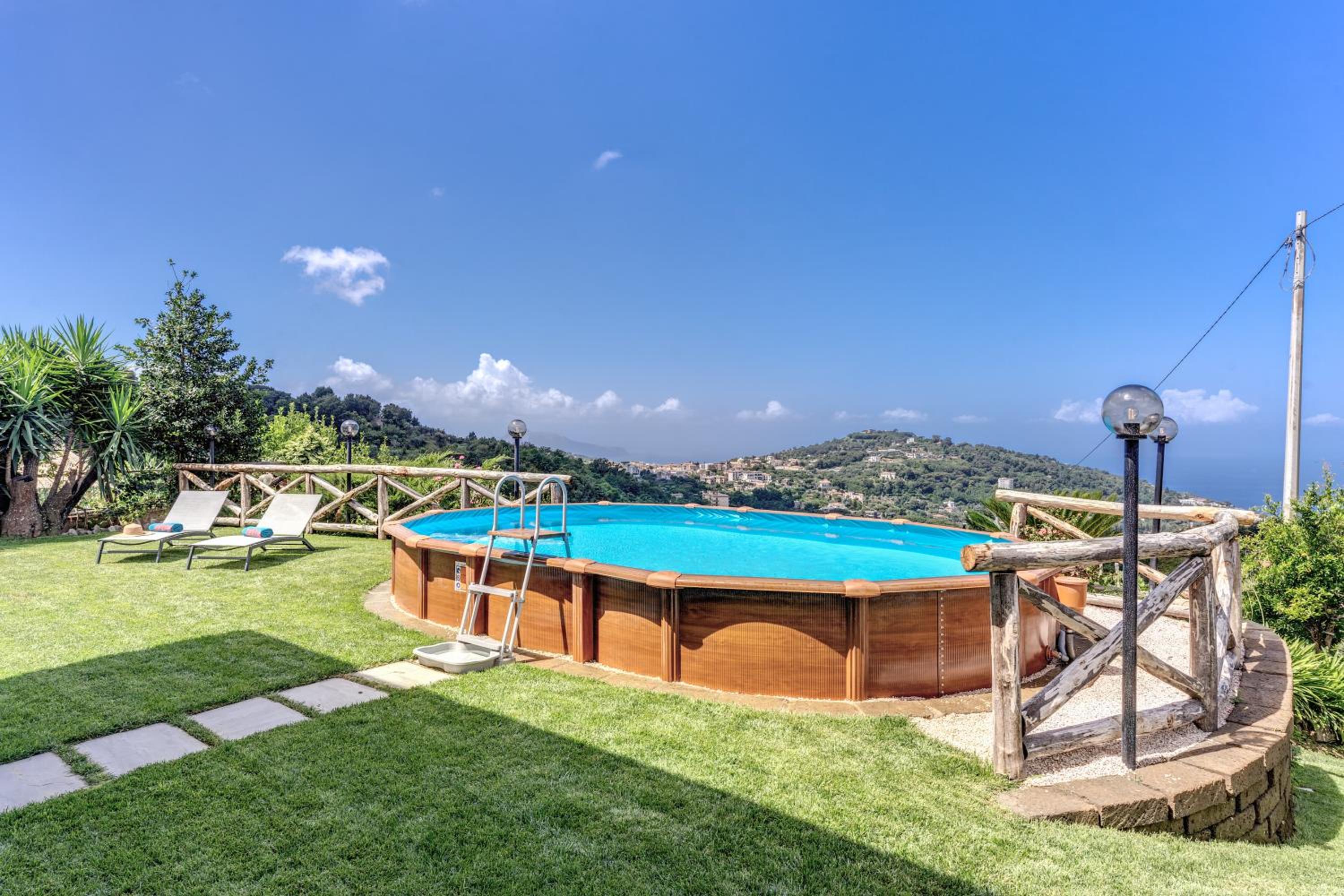 Maison Annie - Mental Wellness Retreats