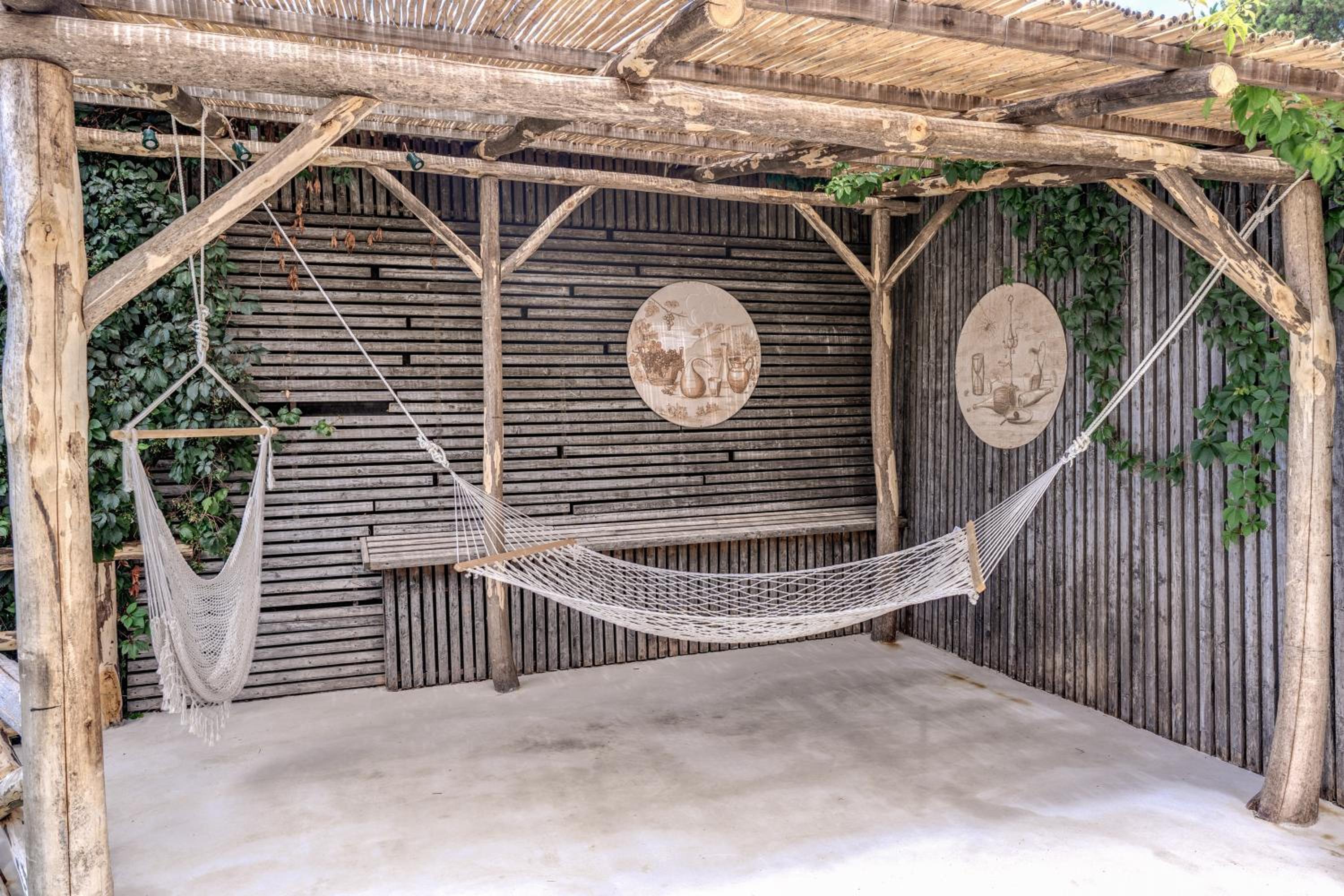 Maison Annie - Mental Wellness Retreats