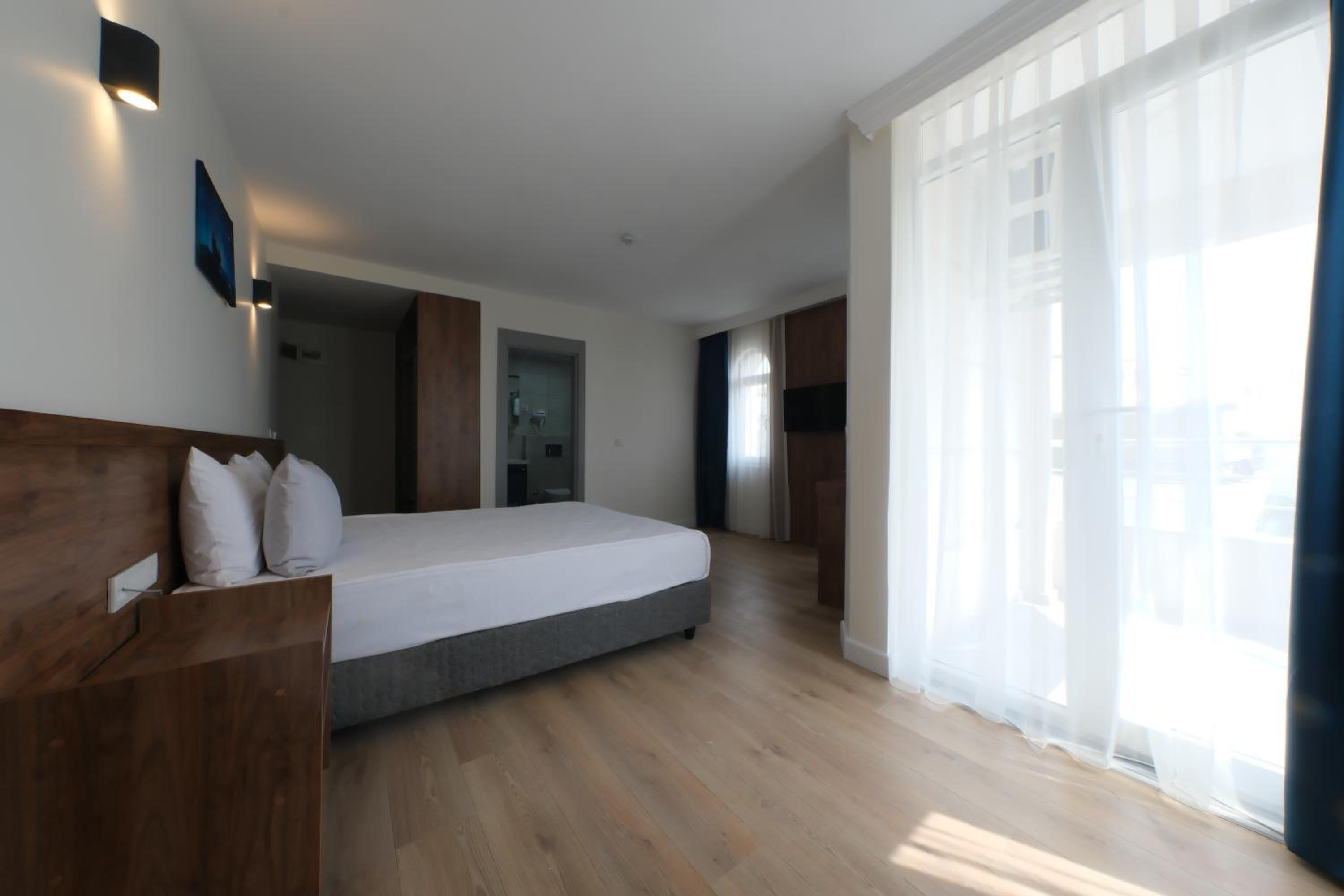 Premier İnn Cİty - Image 9