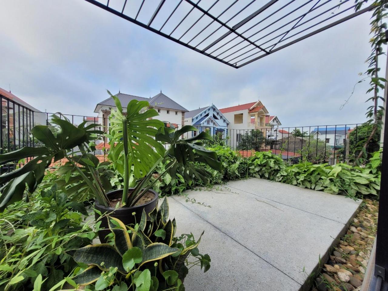 Noi Bai Flight Path Homestay