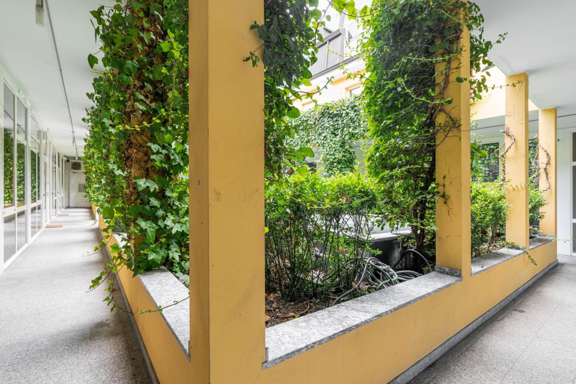 Easylife - Milano - Cola Montano 3 - Isola