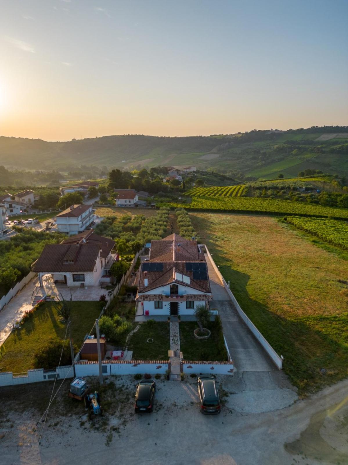villa Mastro Oleario 5 dal mare 30 dai monti view 2
