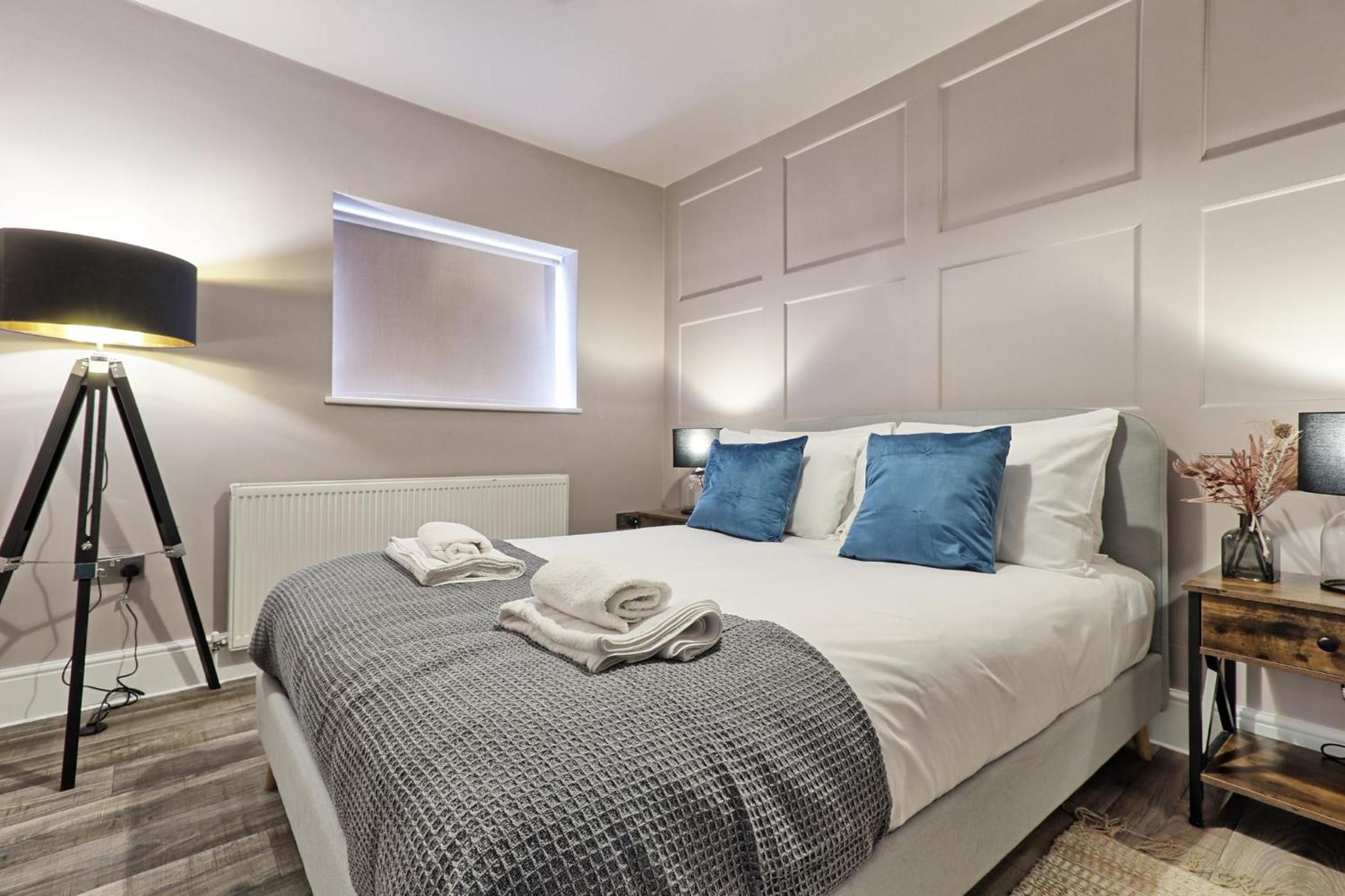 Urban Lux - Modern One-Bedroom Flat in Southend-On-Sea - Southend Stays view 4