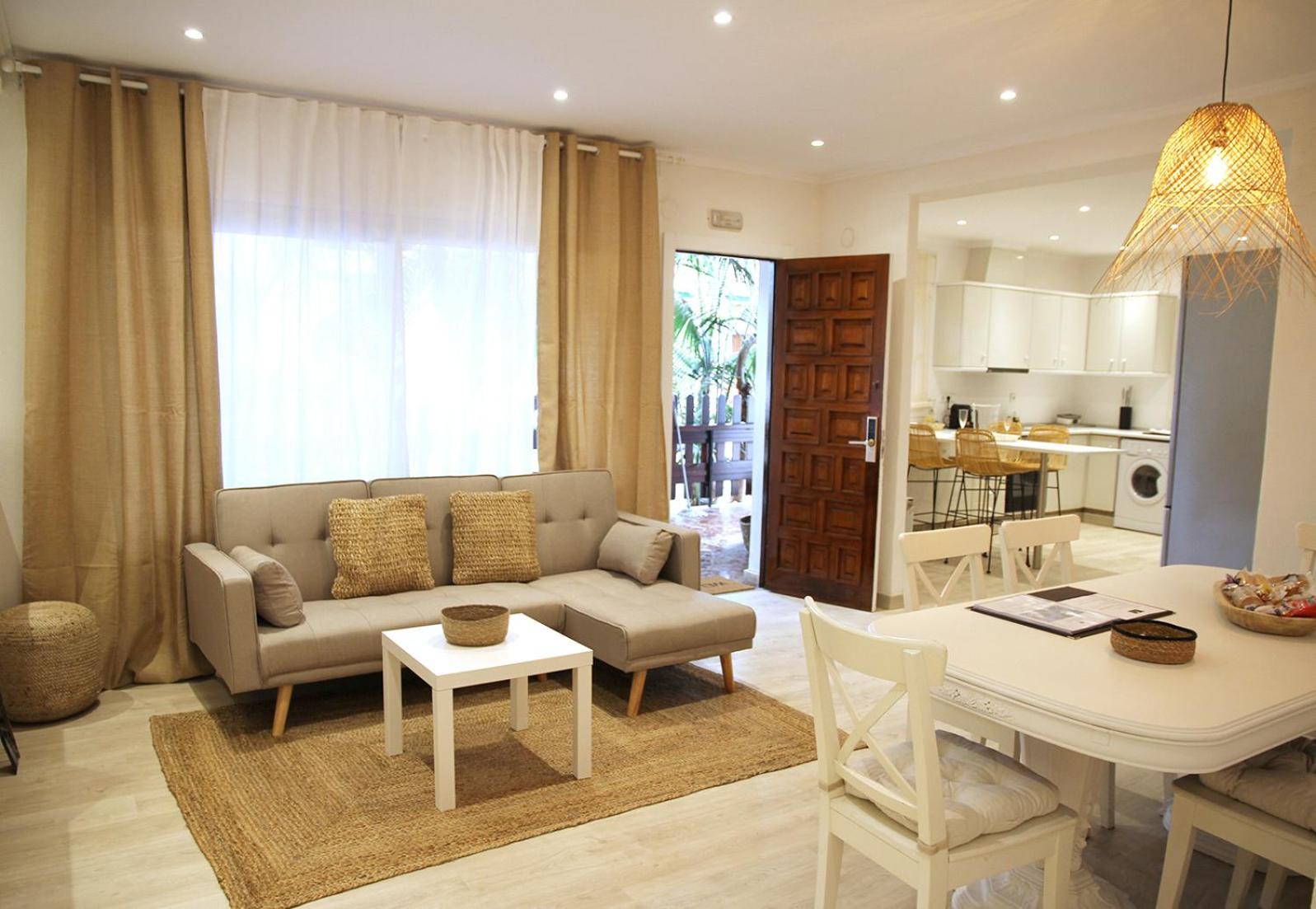 El Oasis Villa Resort
