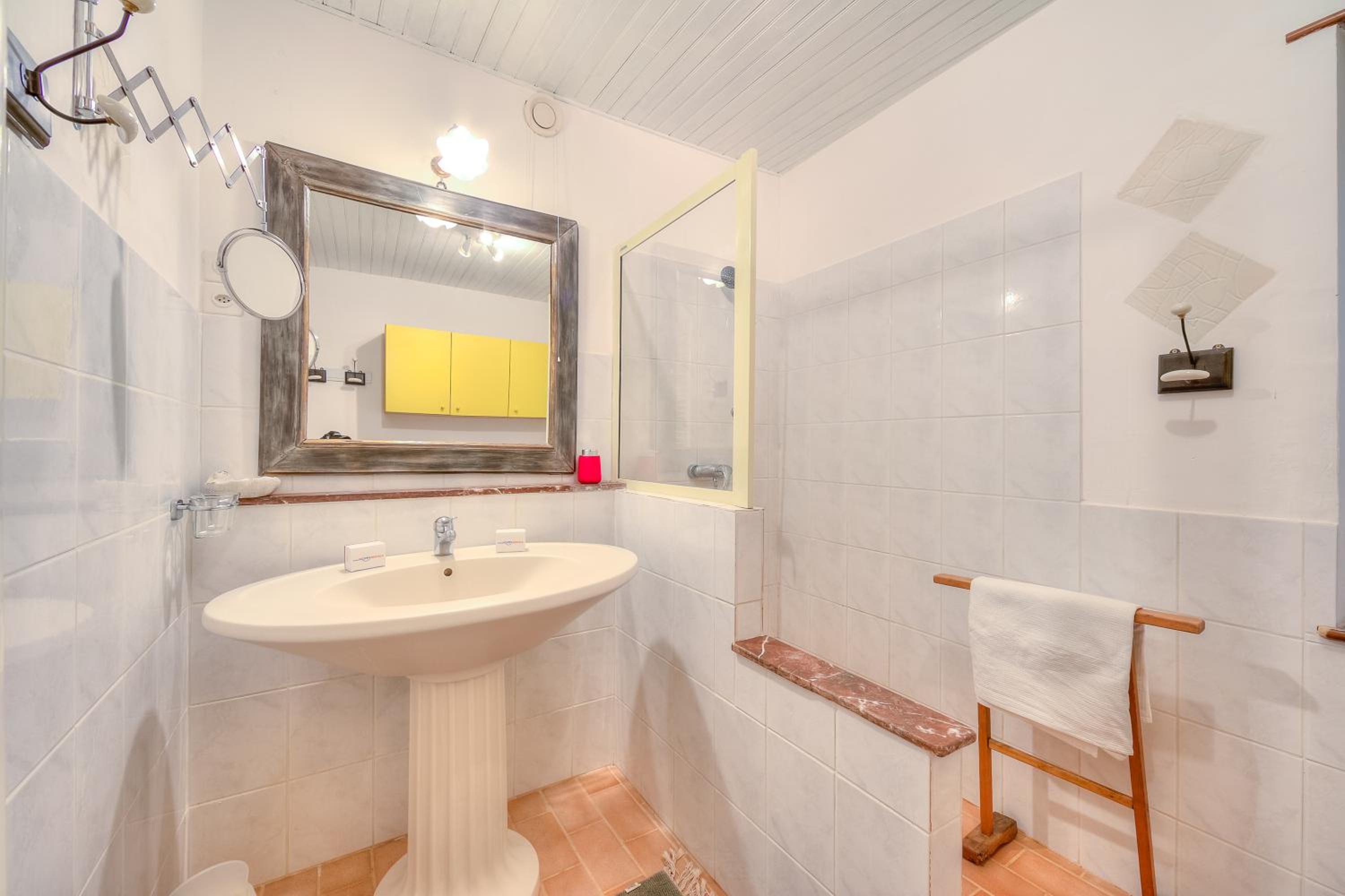 Casa Mirica Apartments - Happy Rentals