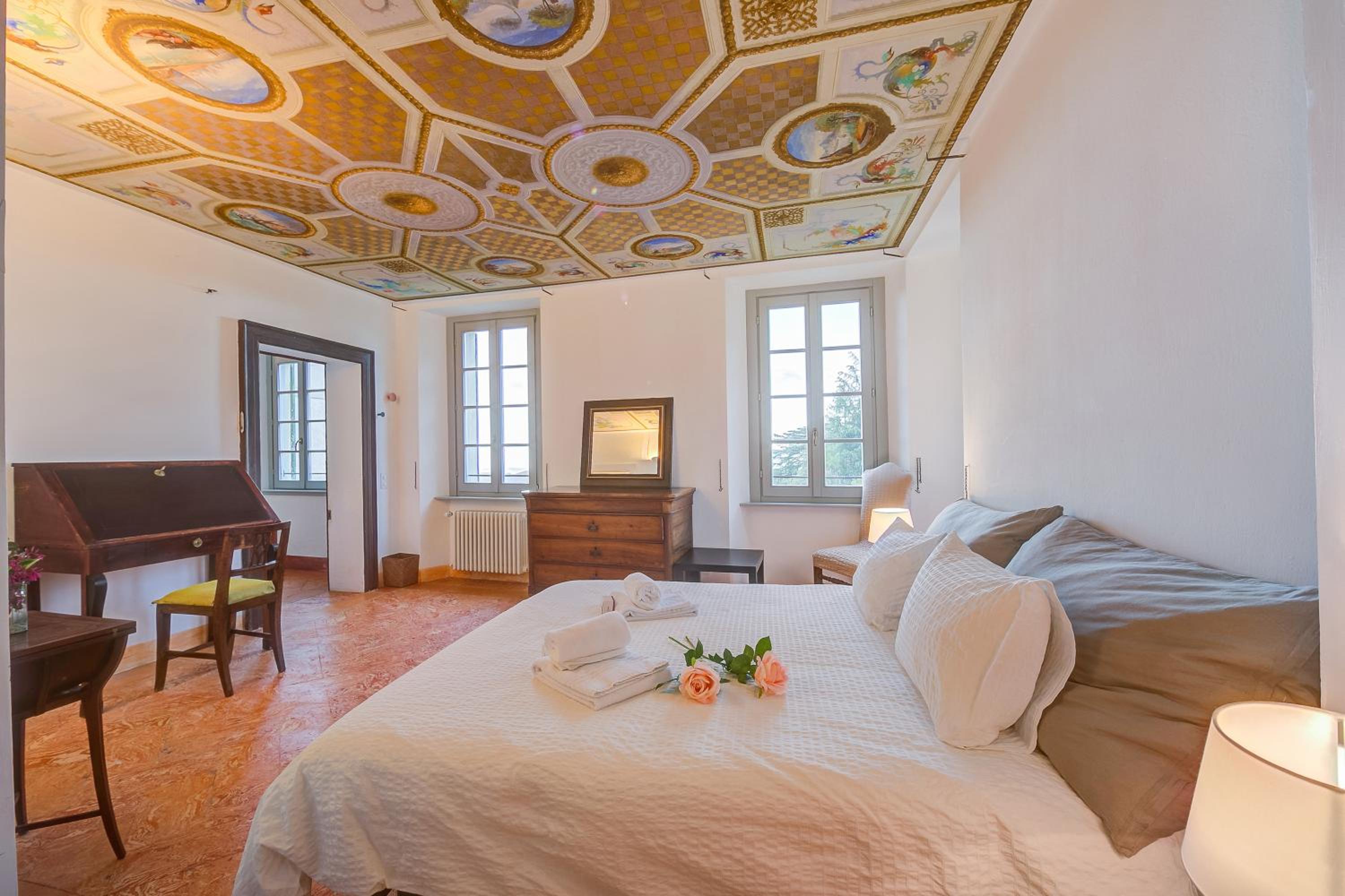 Casa Mirica Apartments - Happy Rentals