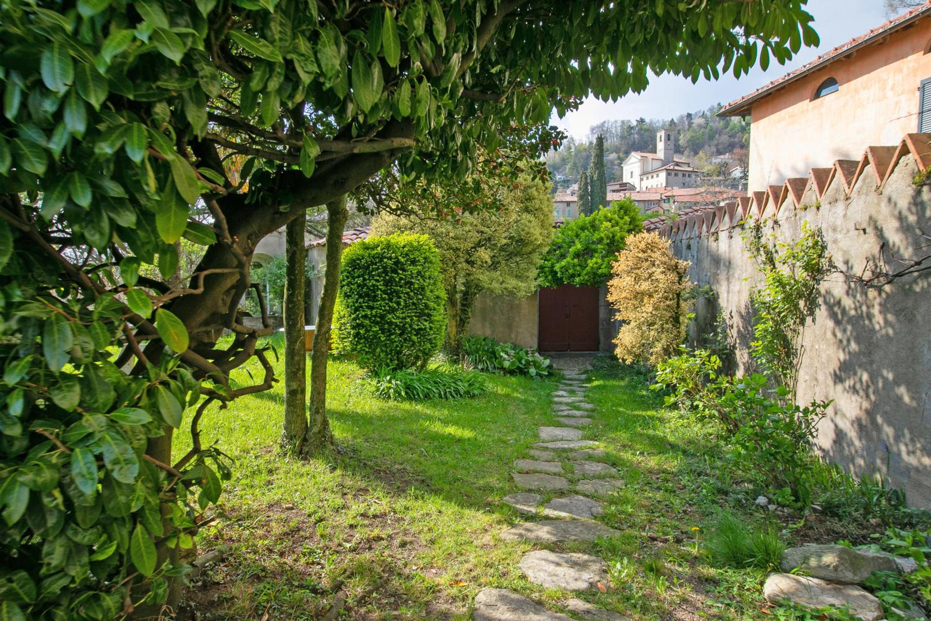 Casa Mirica Apartments - Happy Rentals
