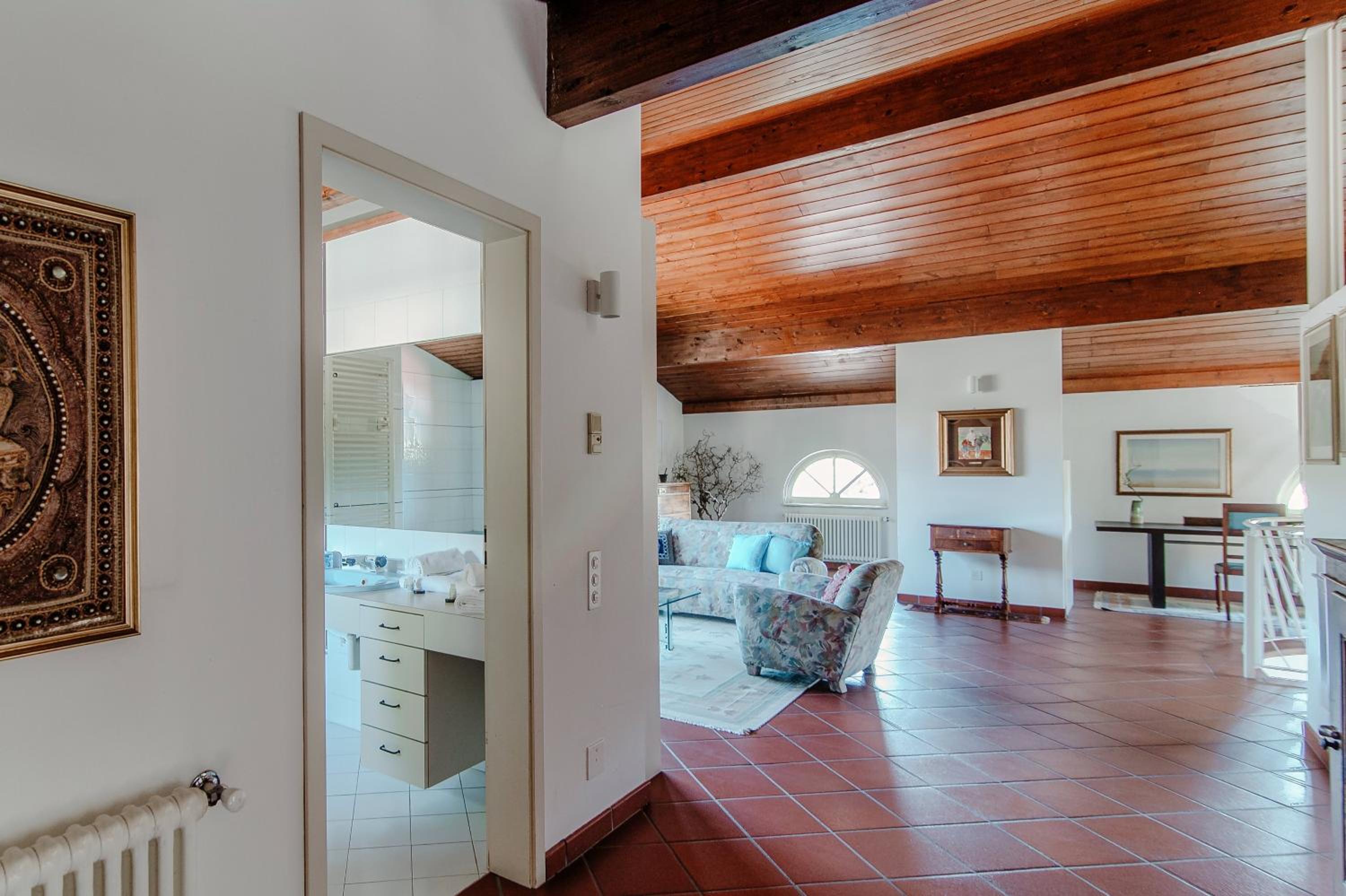 Villa La Pergola by Quokka 360 - historic villa with private pool