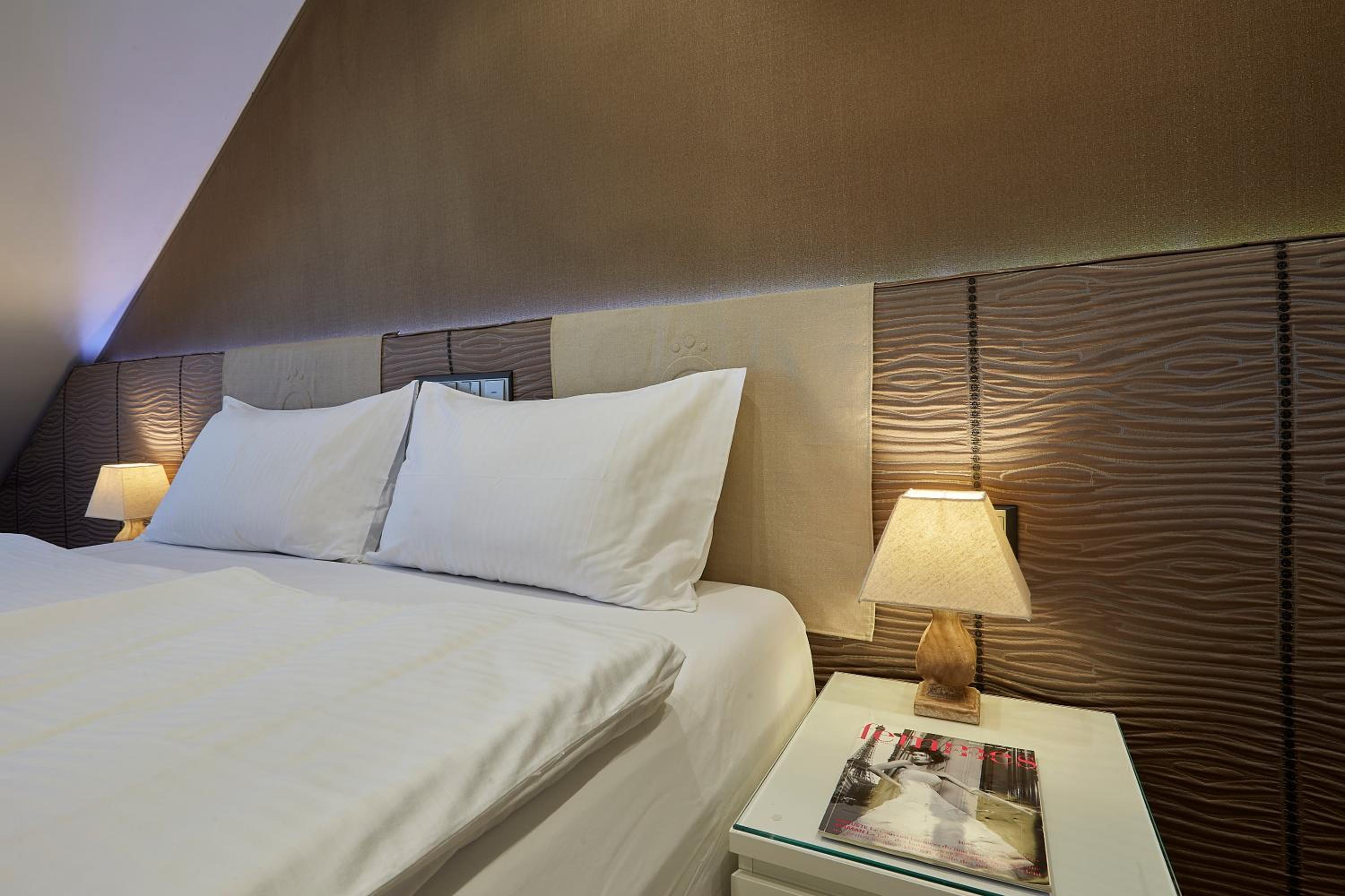 The Queen Luxury Apartments - Villa Cortina