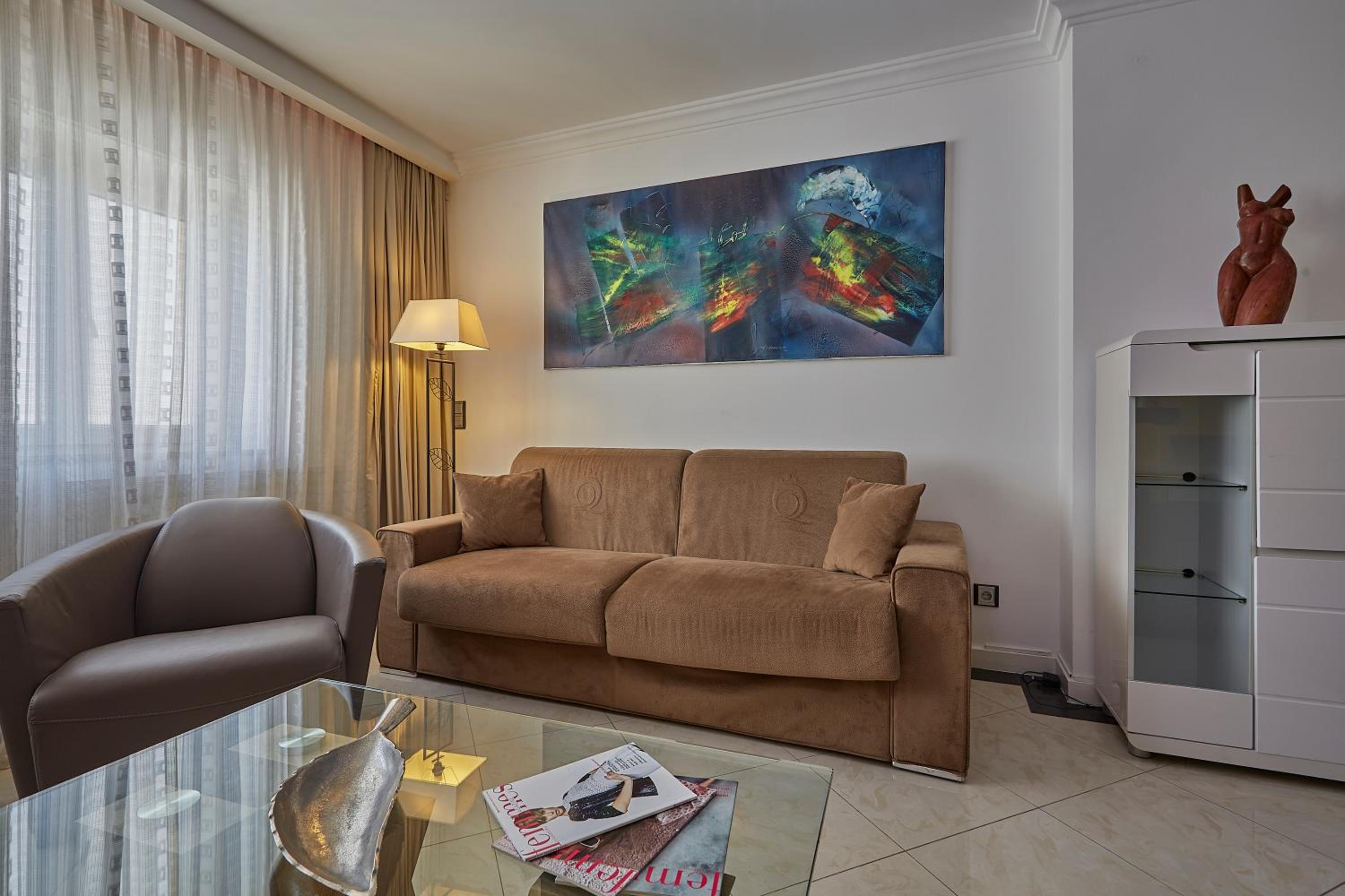 The Queen Luxury Apartments - Villa Cortina