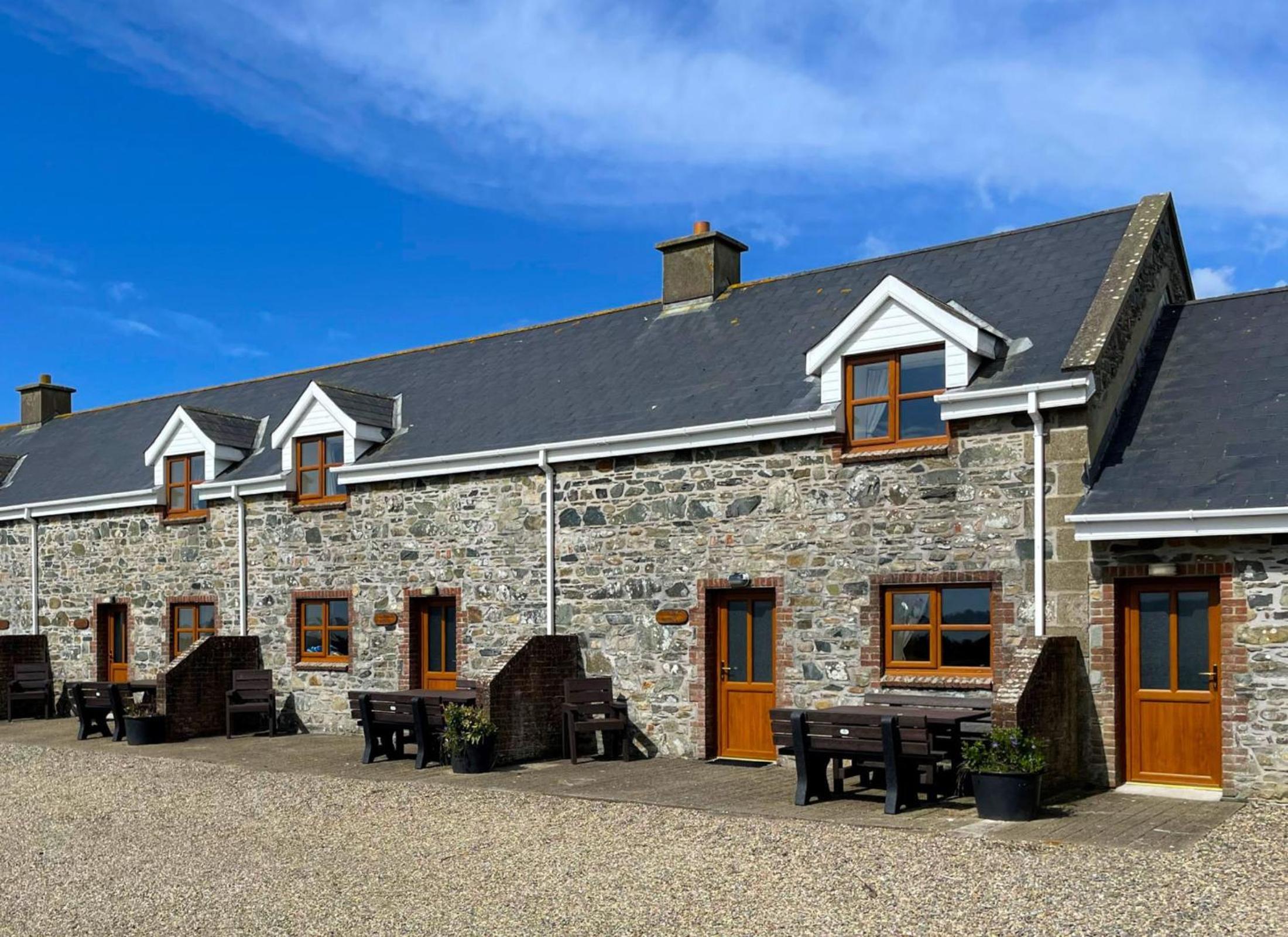 Hook Holiday Cottage Kimore by Trident Holiday Homes
